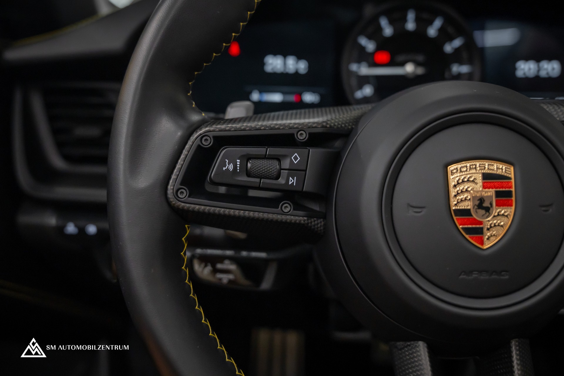 PORSCHE 911 Targa 4 GTS PDK / Werksgarantie / Liftsystem / 360° / PPF-image-29