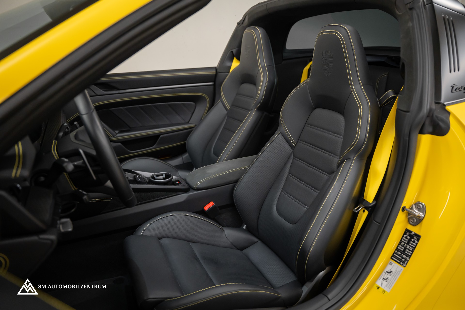 PORSCHE 911 Targa 4 GTS PDK / Werksgarantie / Liftsystem / 360° / PPF-image-18