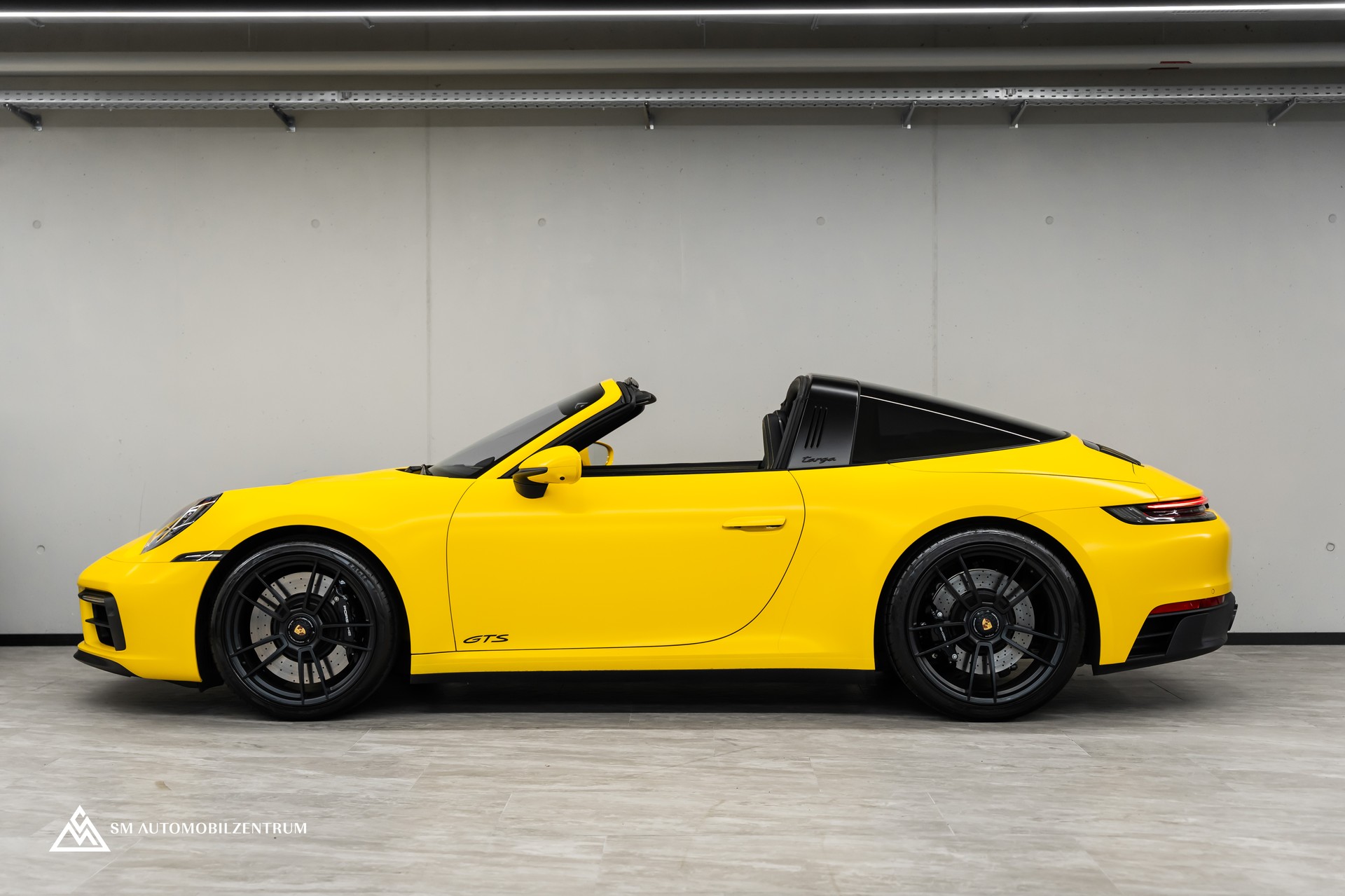 PORSCHE 911 Targa 4 GTS PDK / Werksgarantie / Liftsystem / 360° / PPF-image-7