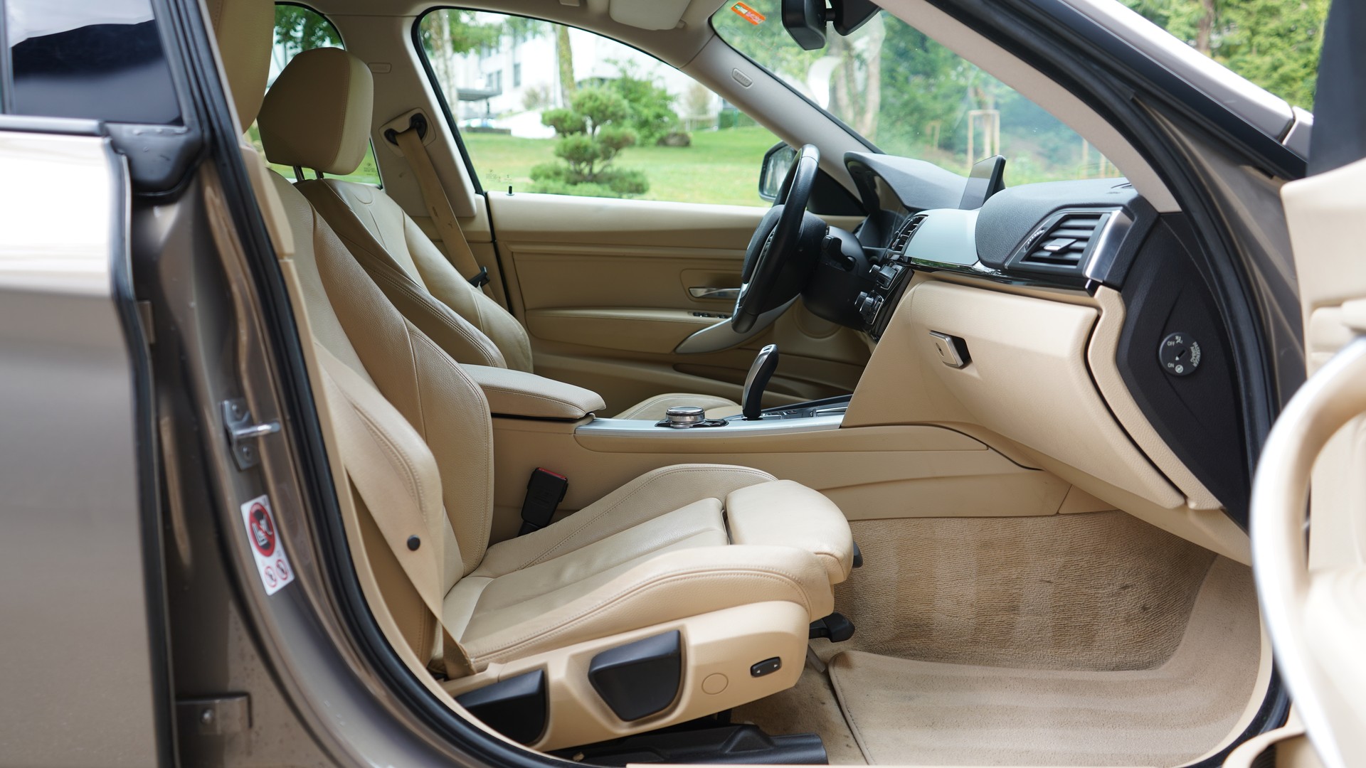 BMW 320d GT xDrive Steptronic-image-13