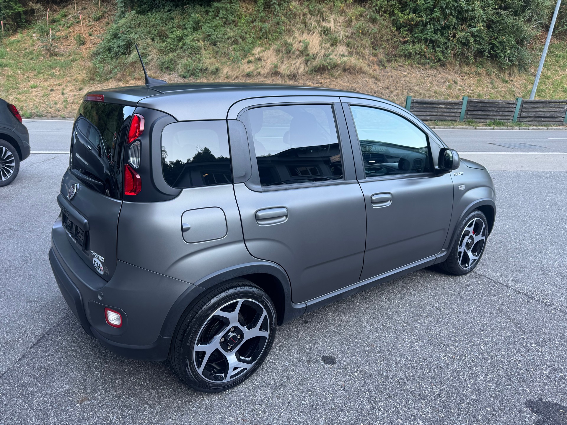 FIAT Panda 1.0 MHEV Sport-image-3