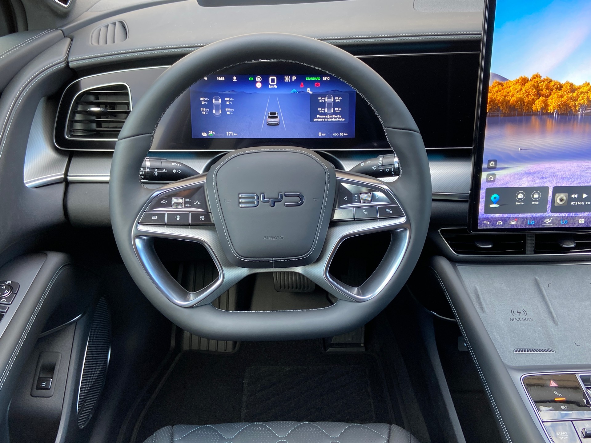 BYD Sealion 7 91,3 kWh Excellence AWD-image-6