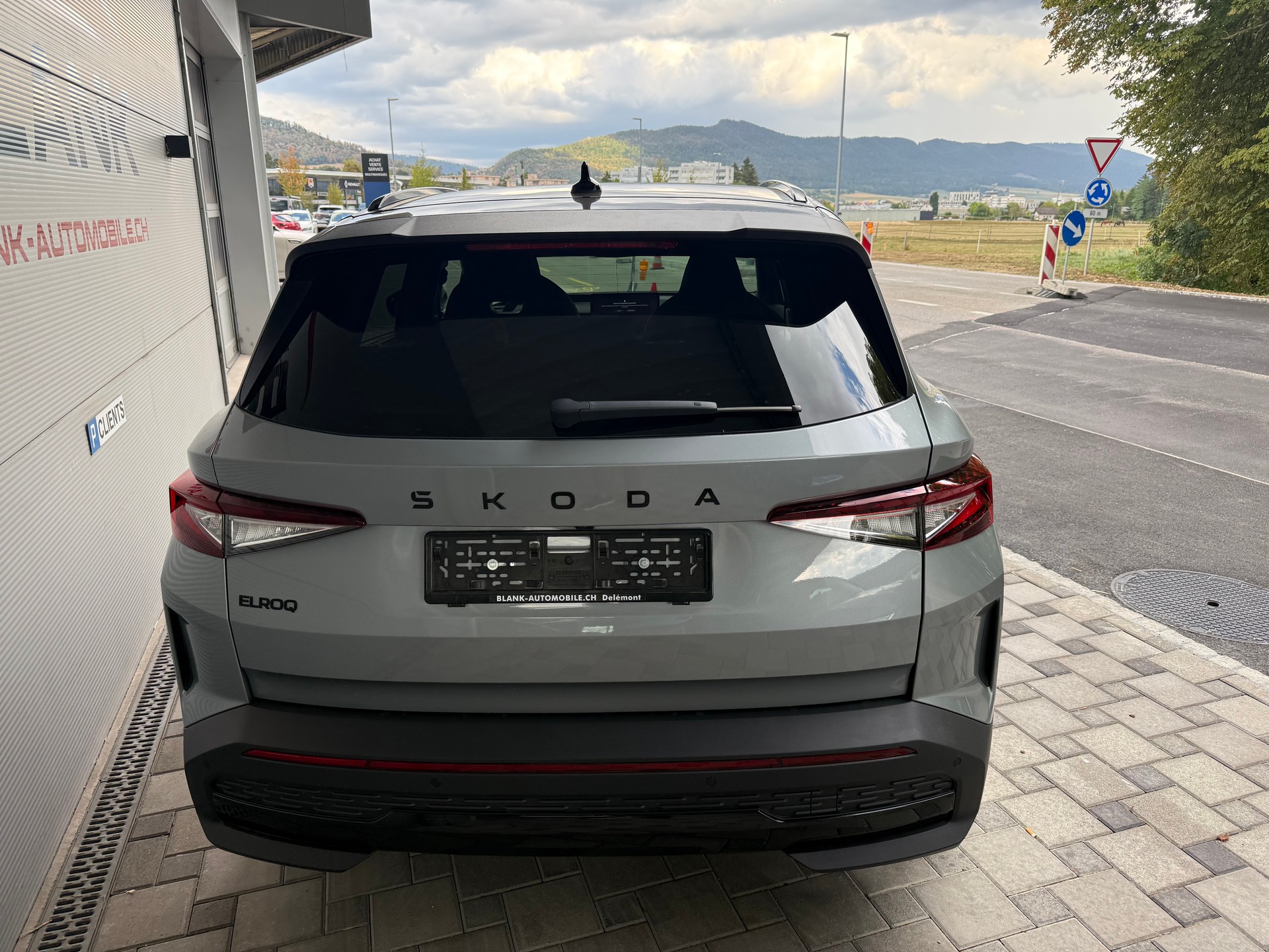 SKODA Elroq RS 4x4 MAXX-image-3