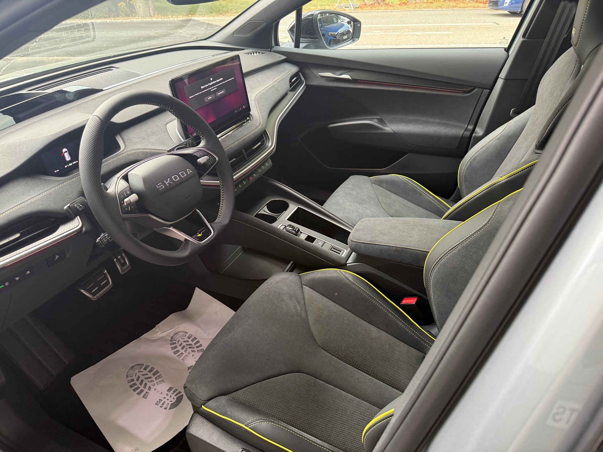 SKODA Elroq RS 4x4 MAXX-image-7