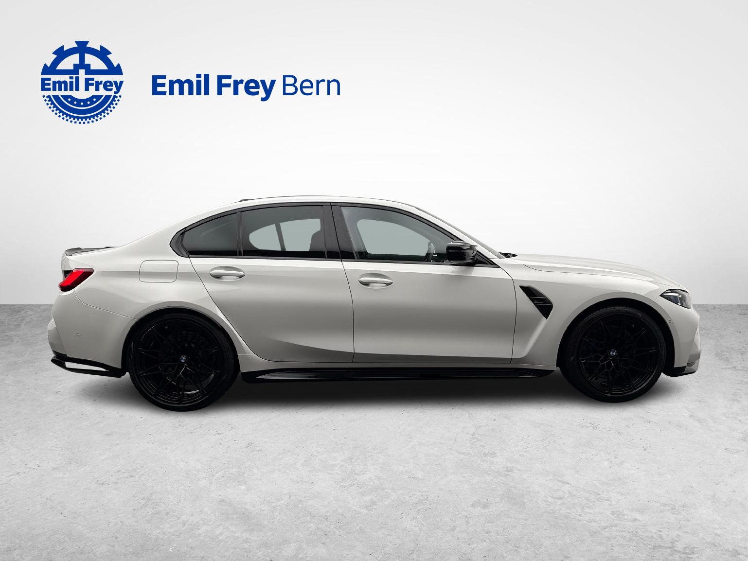 BMW M3 Competition xDrive-image-5