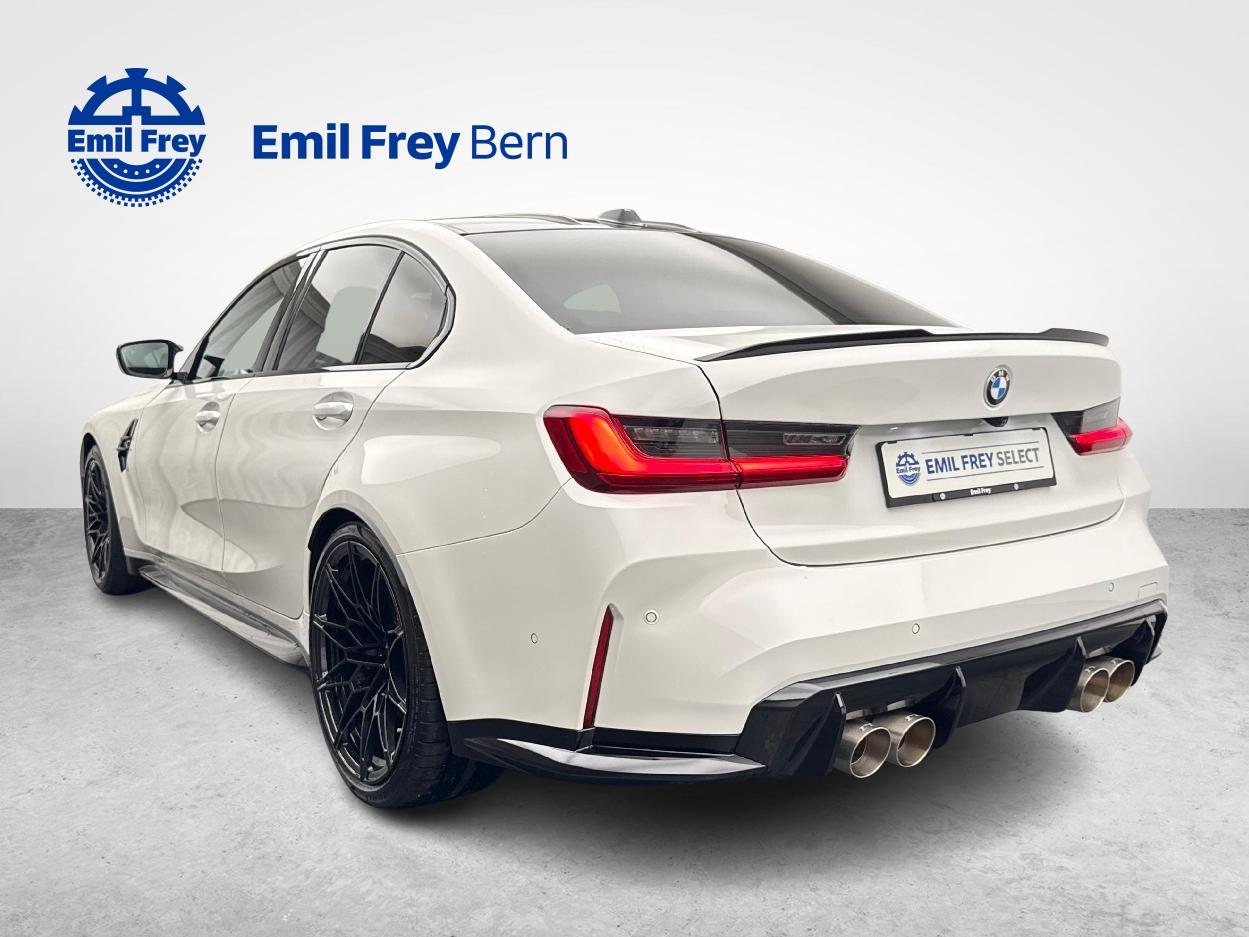 BMW M3 Competition xDrive-showroom-element-2