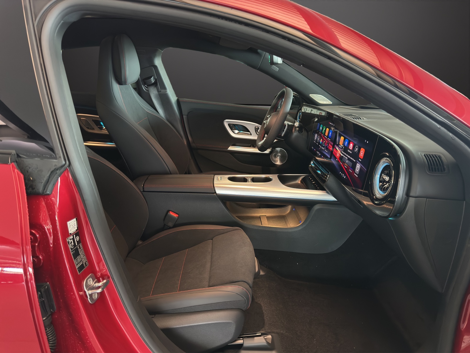 MERCEDES-BENZ CLA 220 8G-DCT 4Matic-image-10