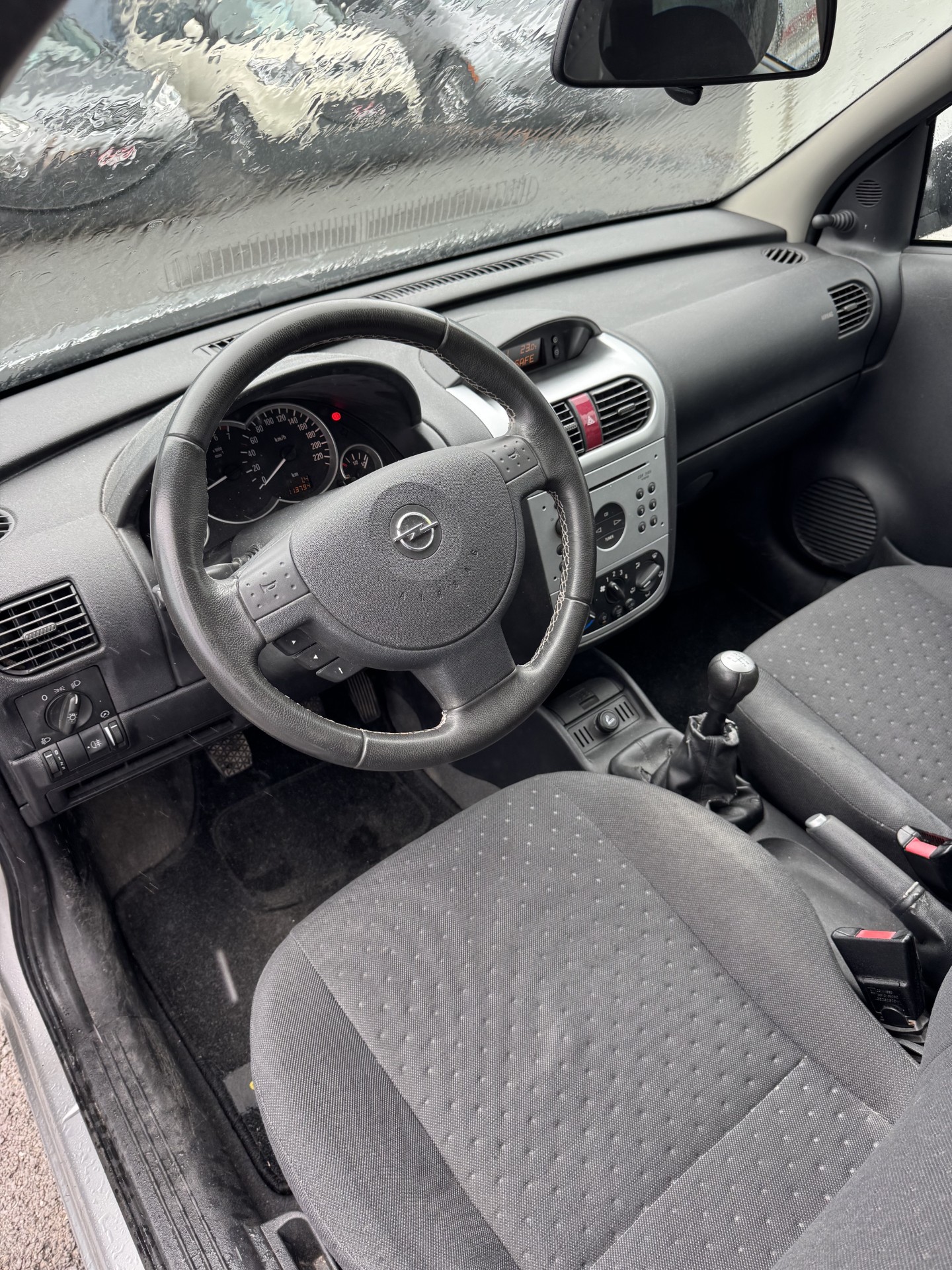 OPEL Corsa 1.2 16V Njoy-image-8