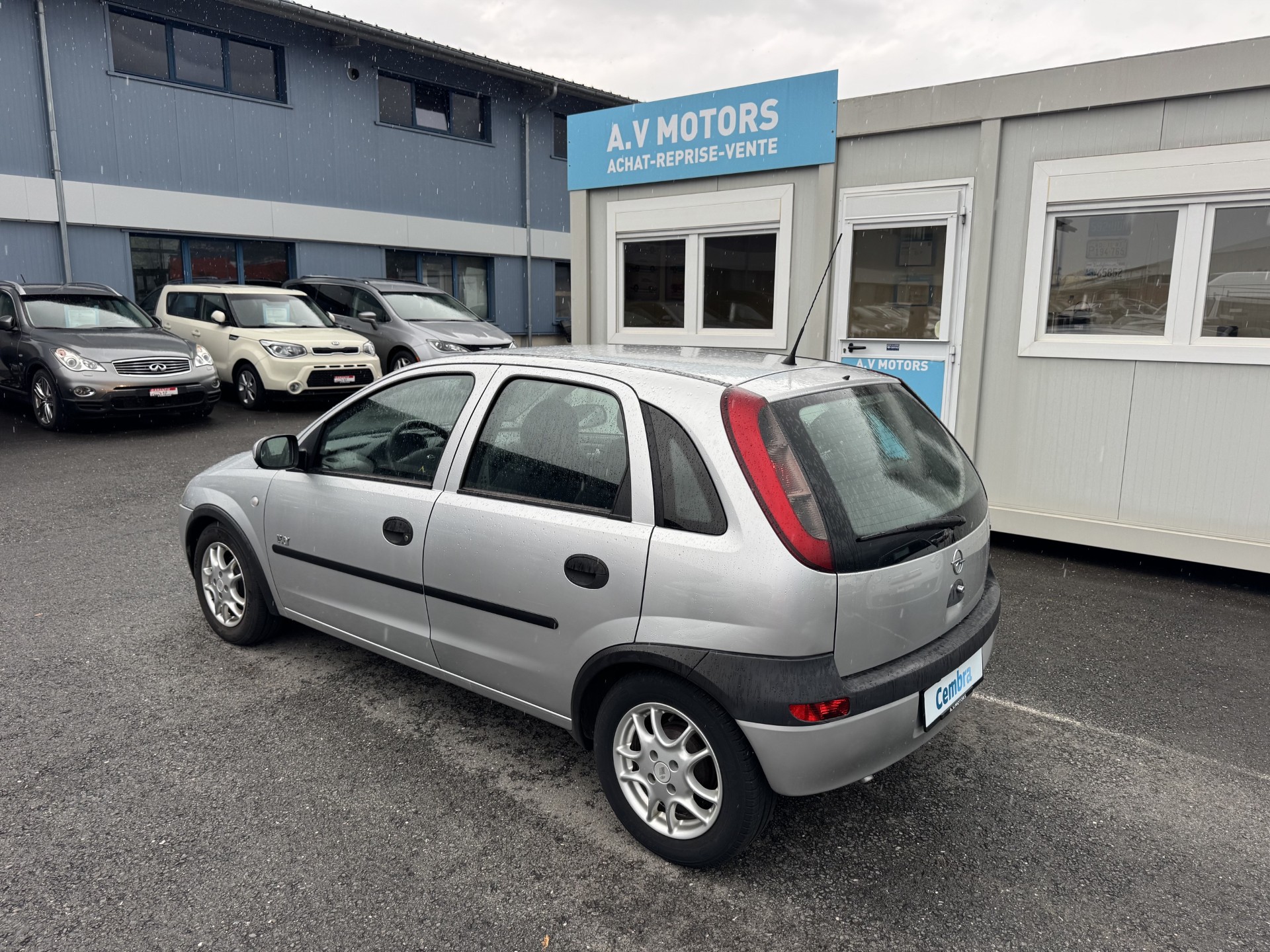 OPEL Corsa 1.2 16V Njoy-image-3