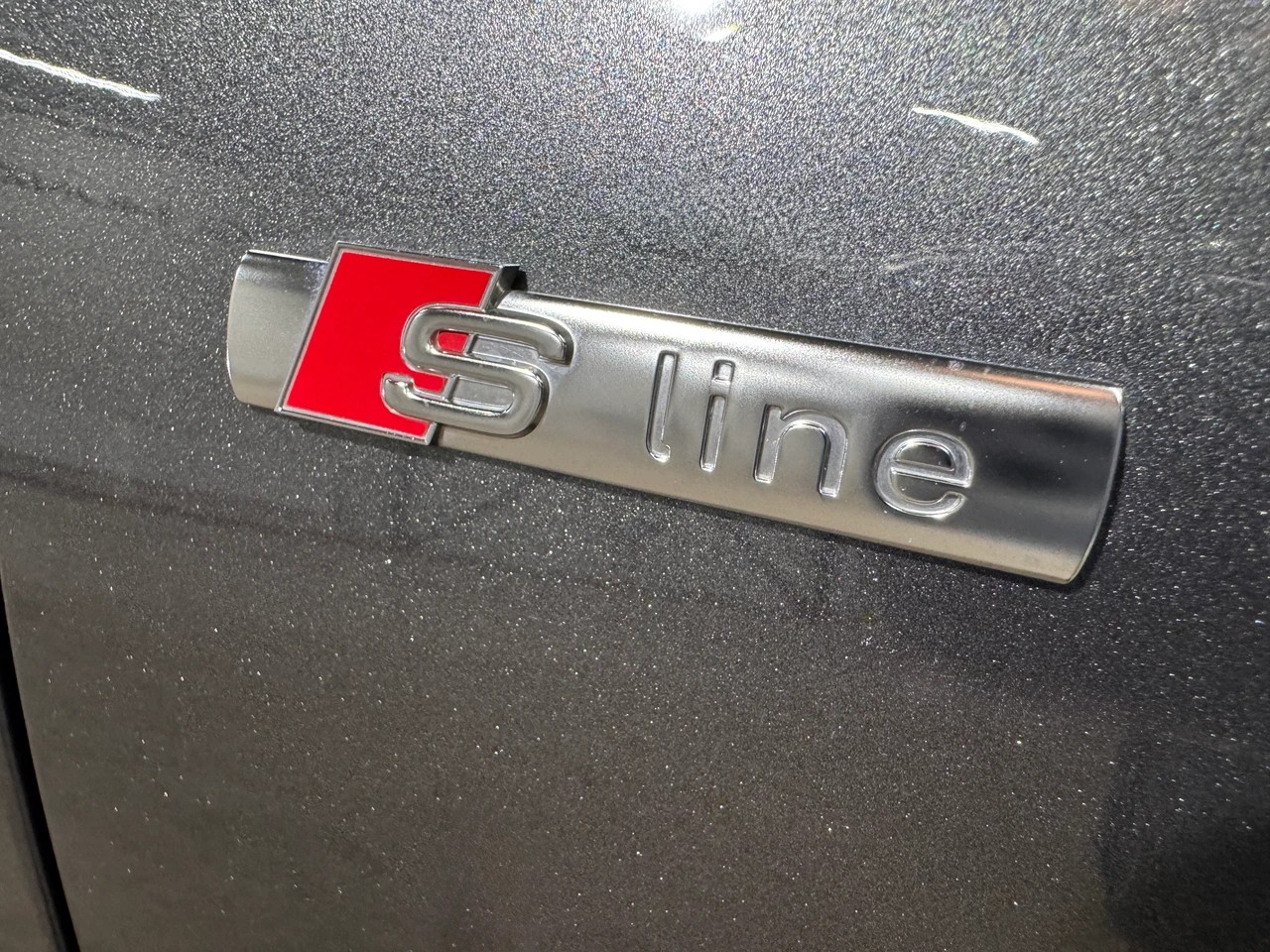 AUDI A6 Avant e-tron S-LINE quattro 428PS // CH-Fahrzeug // Paket Premium experience-image-8