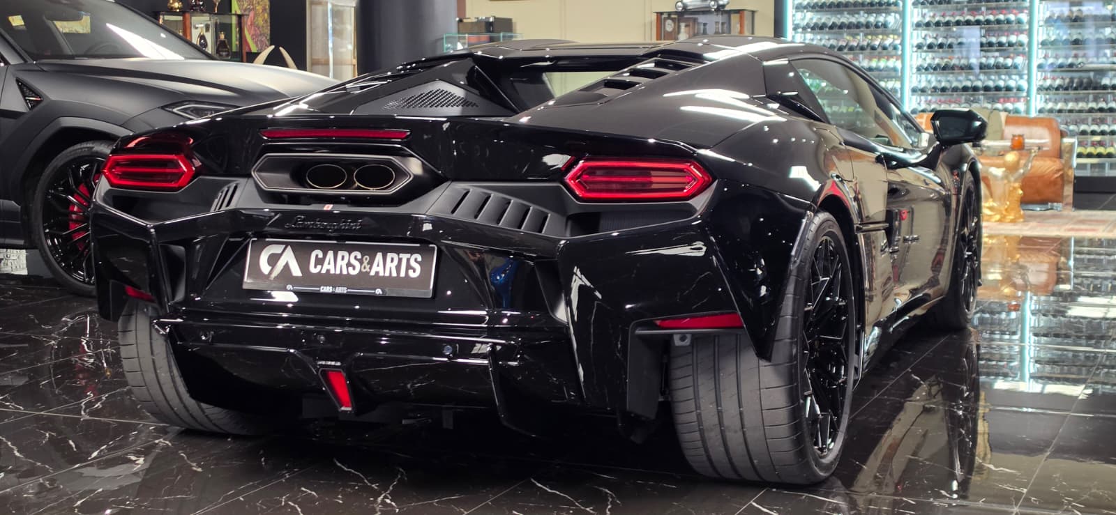 LAMBORGHINI HPEV-showroom-element-3