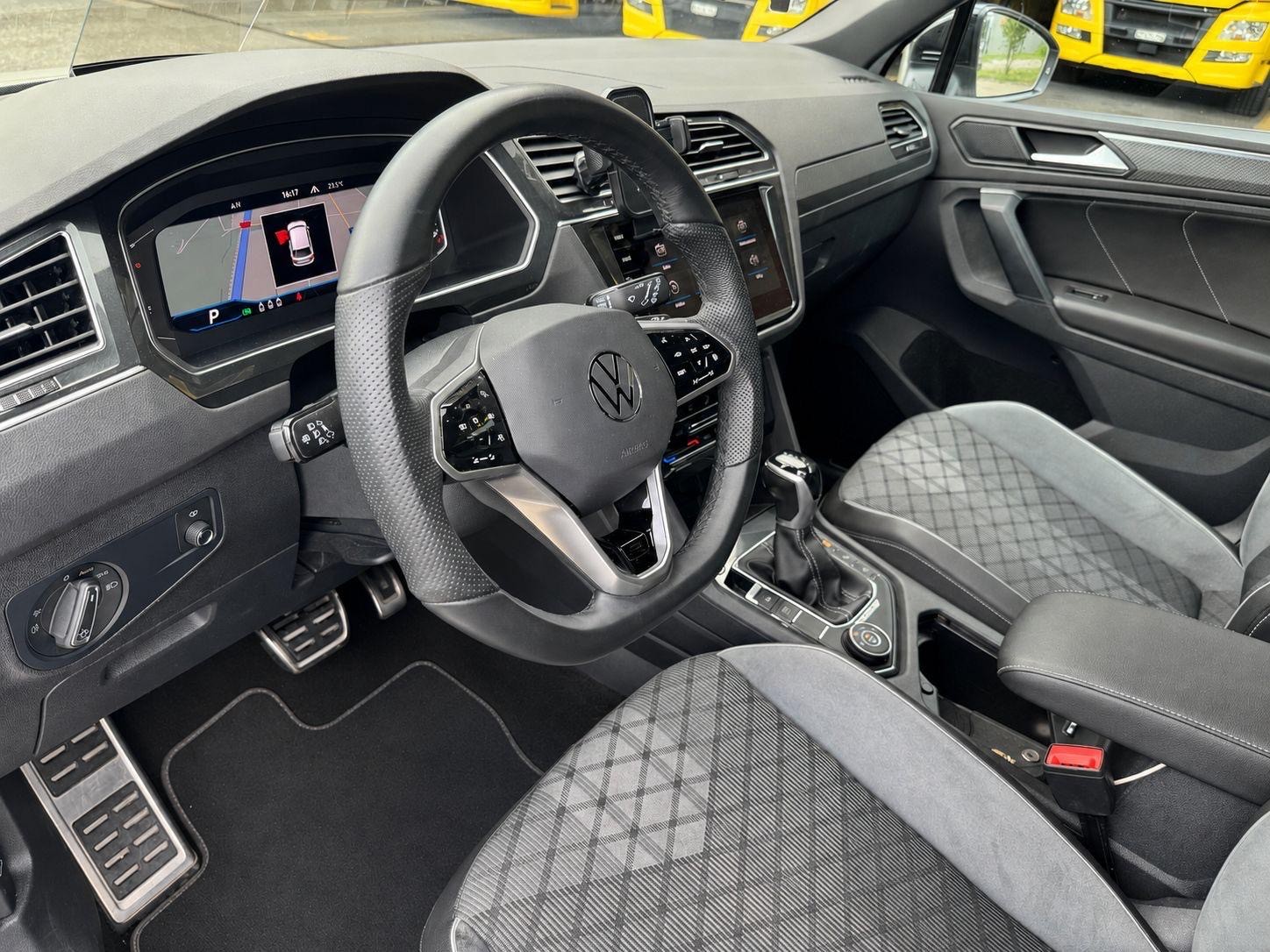 VW Tiguan 2.0 TDI SCR R-Line 4Motion DSG-image-5