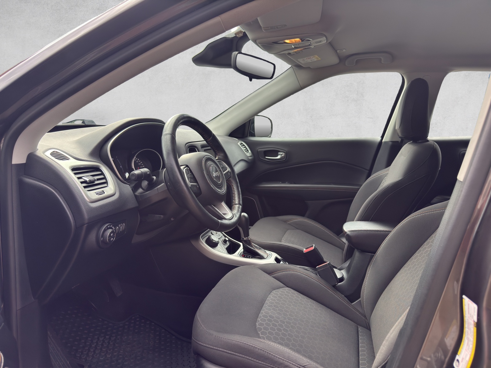 JEEP Compass 2.0CRD Longtitude AWD 9ATX-image-8