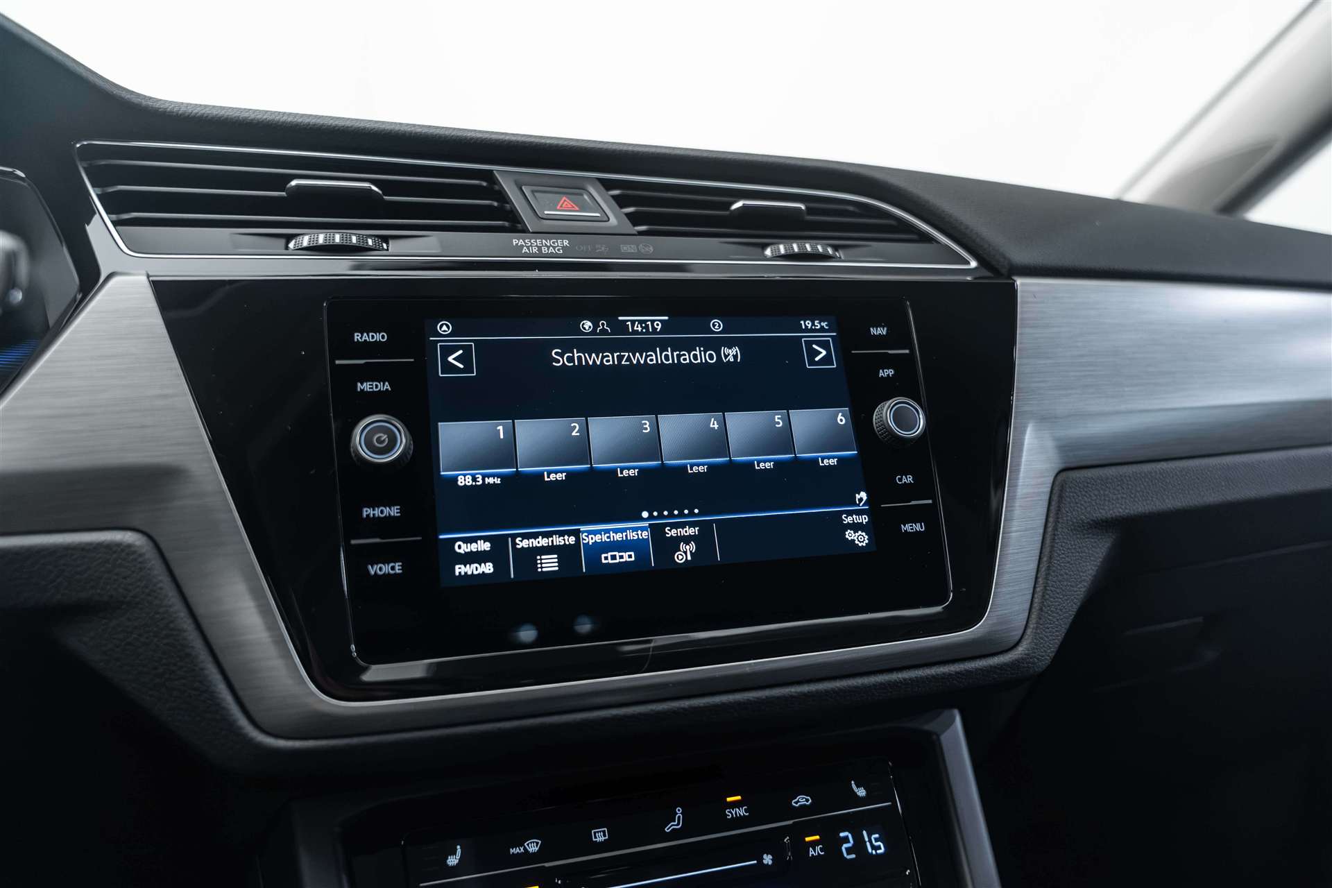 VW Touran 1.5 TSi EVO Comfortline Edition DSG-Automat 7-Plätzer-image-21