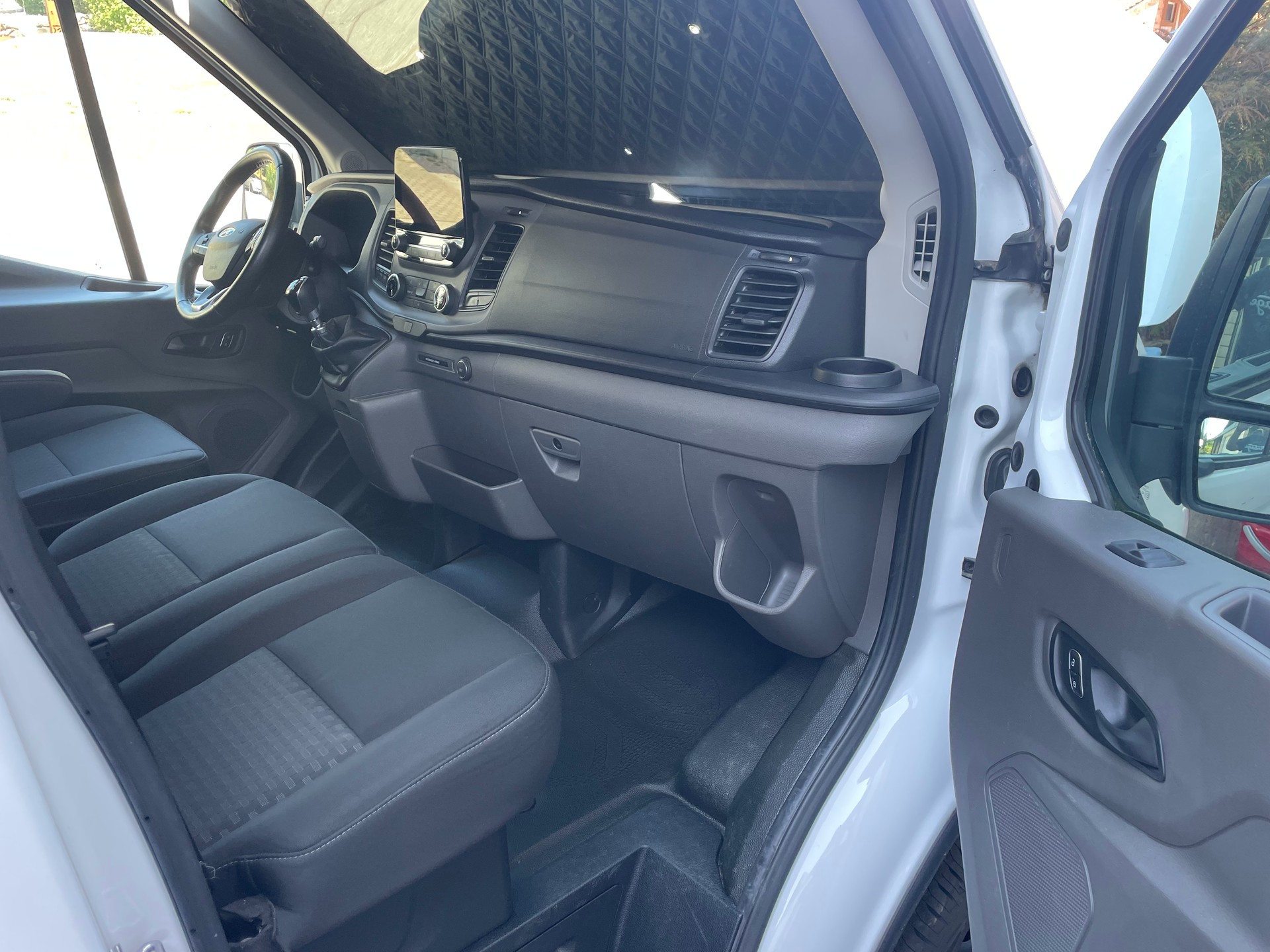 FORD Van 350 L2H2 2.0 EcoBlue 185 Trend-image-4