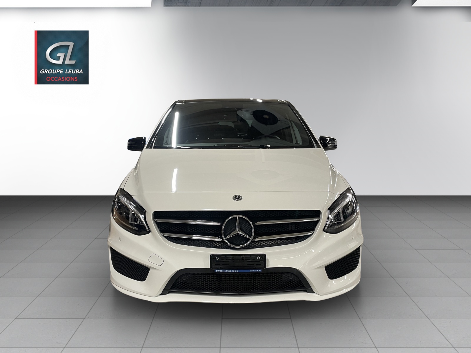 MERCEDES-BENZ B 220 AMG Line 4Matic 7G-DCT-showroom-element-1