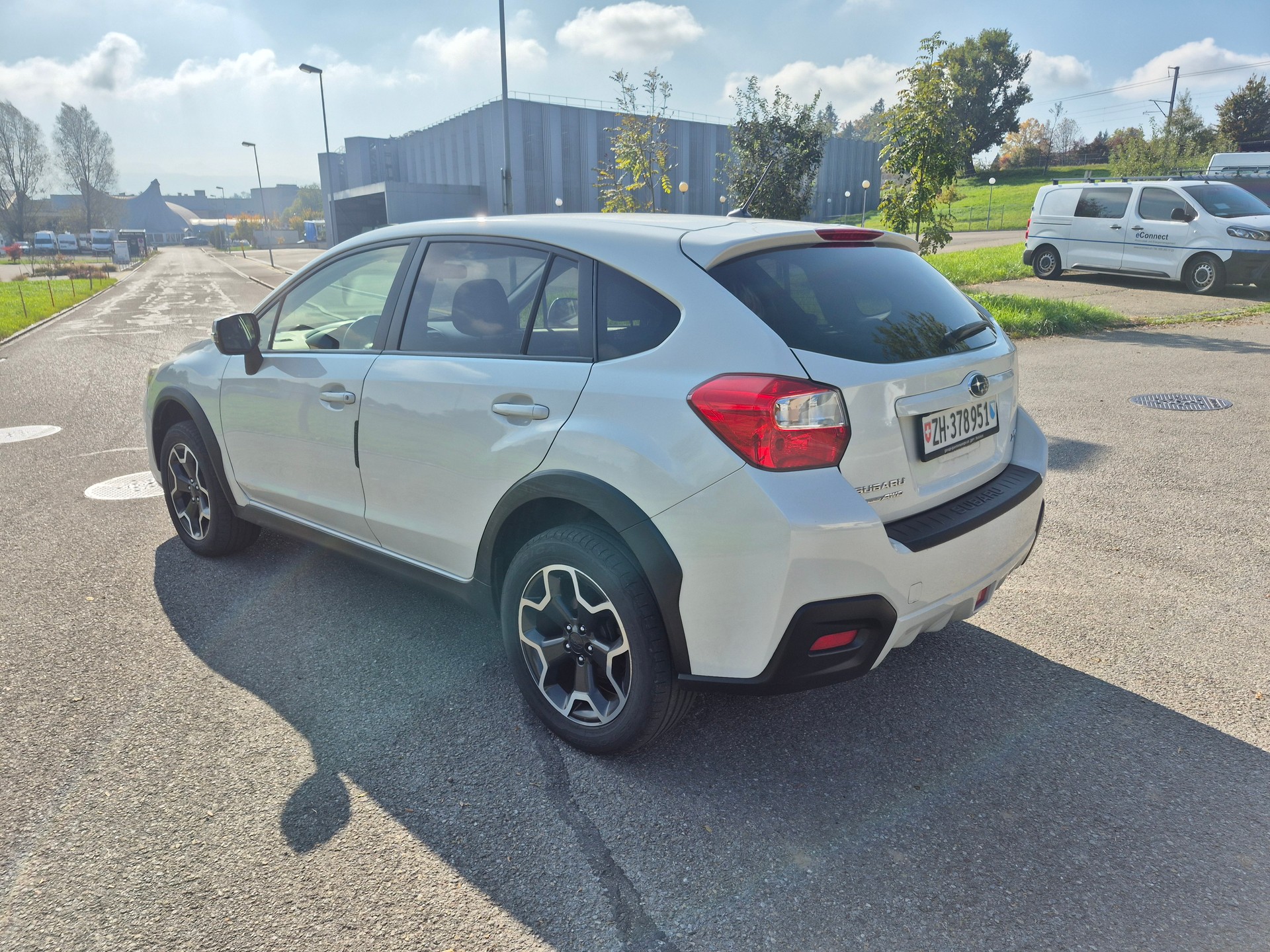 SUBARU XV 1.6 Swiss Two-image-5