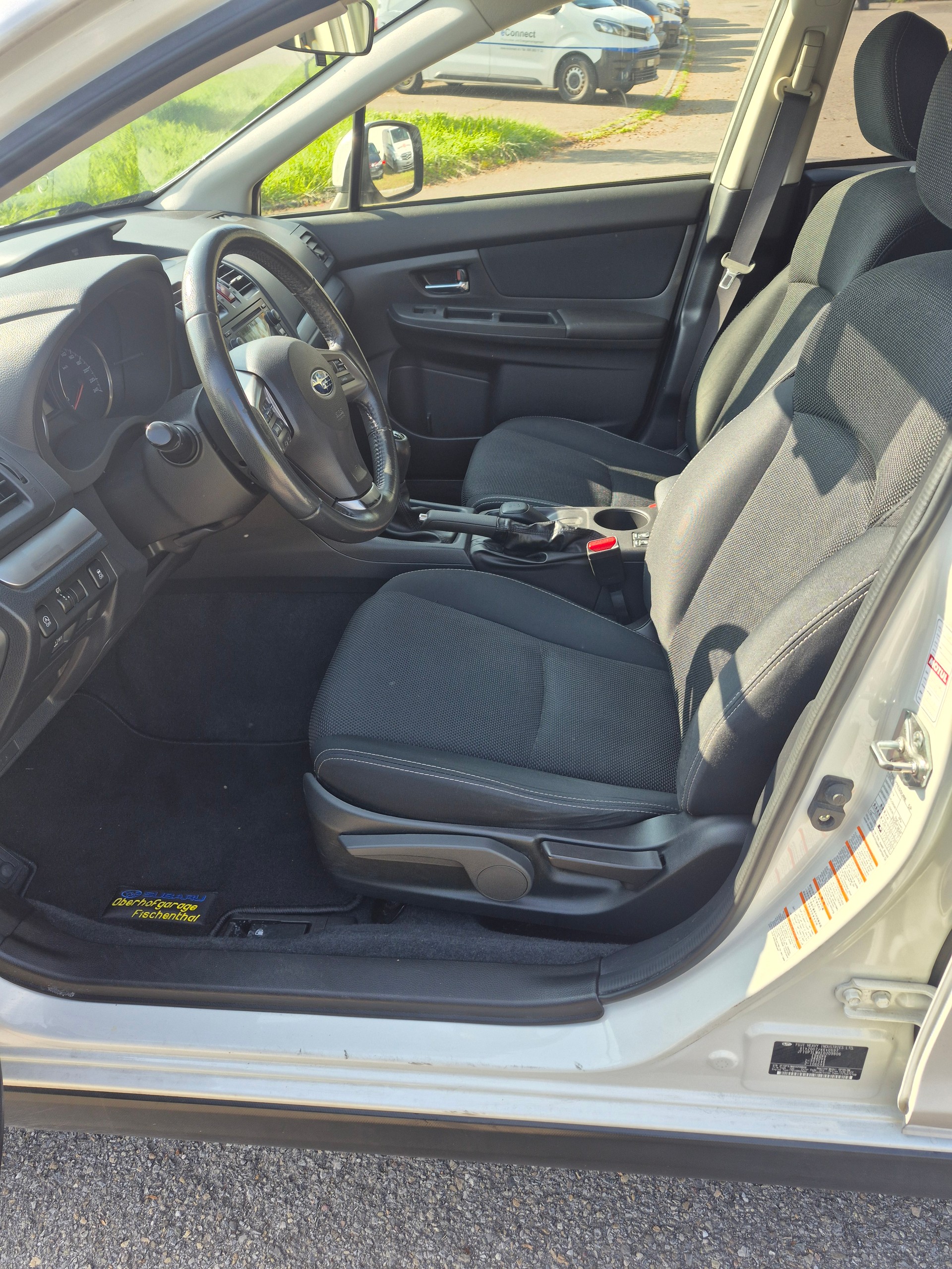 SUBARU XV 1.6 Swiss Two-image-11