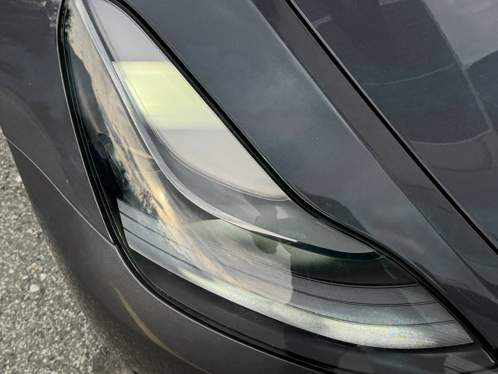 TESLA Model 3 Performance D-image-20