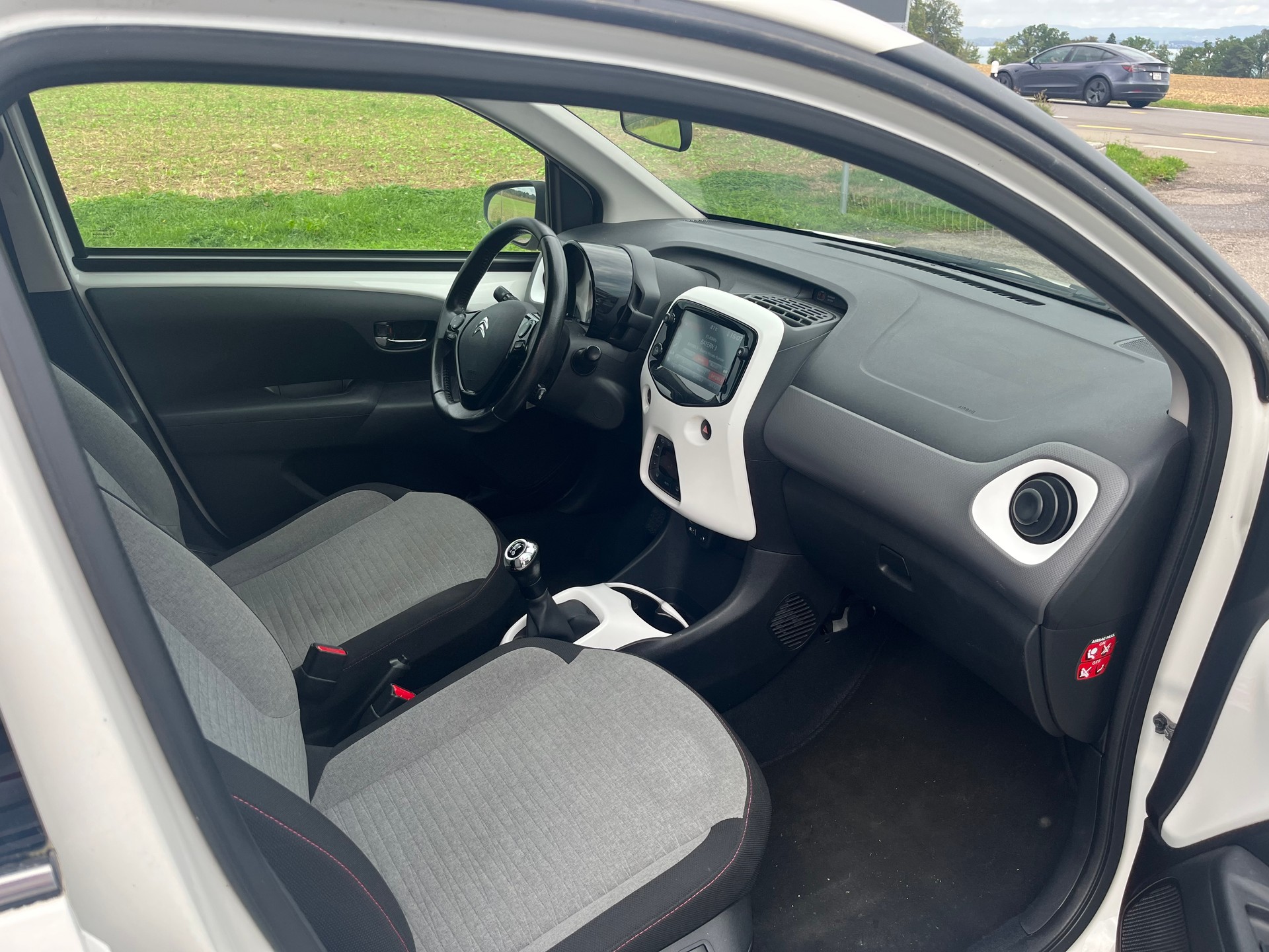 CITROEN C1 1.0 VTi Feel Stop&Start-image-7