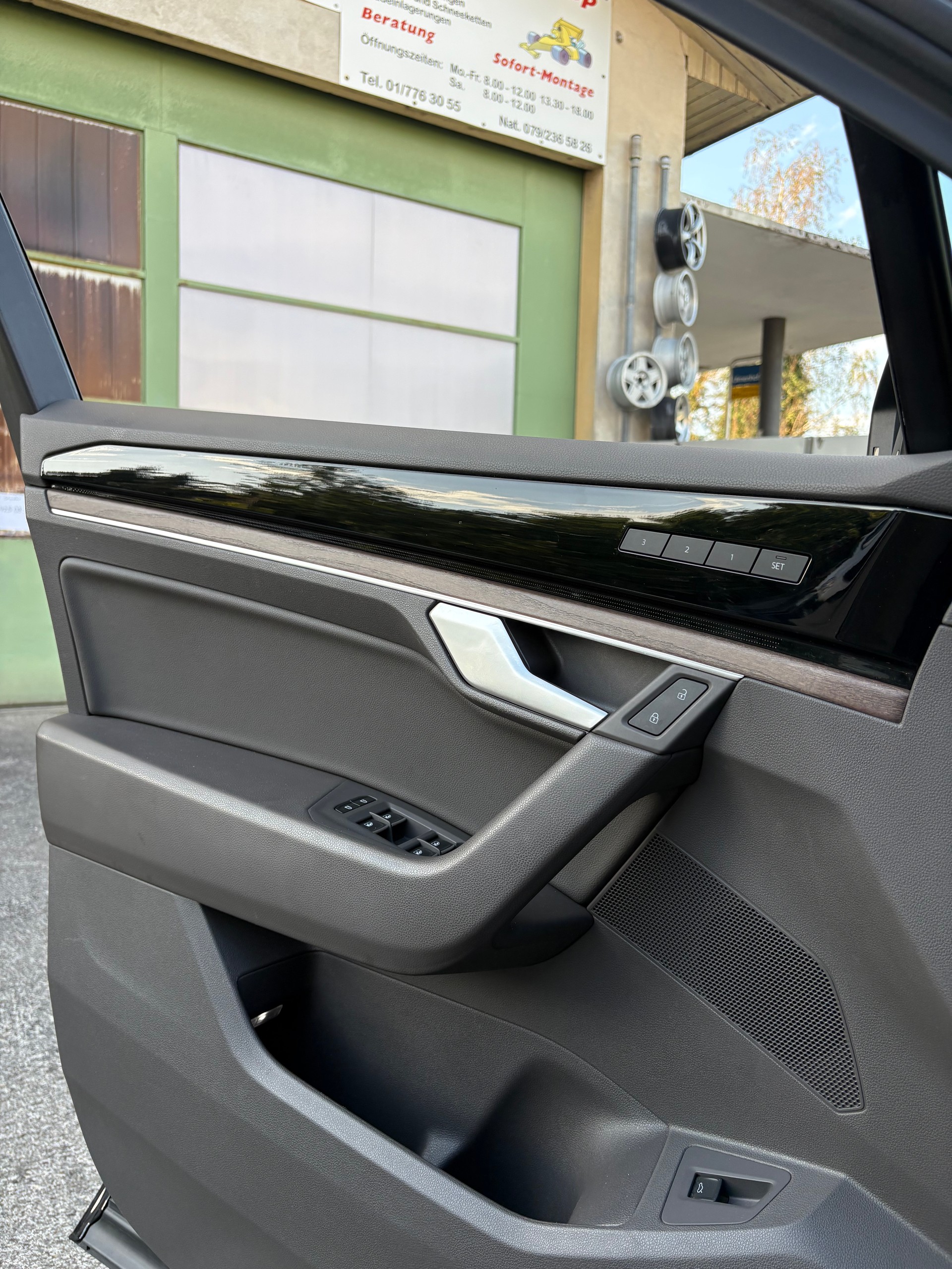 VW Touareg 3.0 TDI Atmosphere Tiptronic 3.5T Anhängerkupplung-image-20