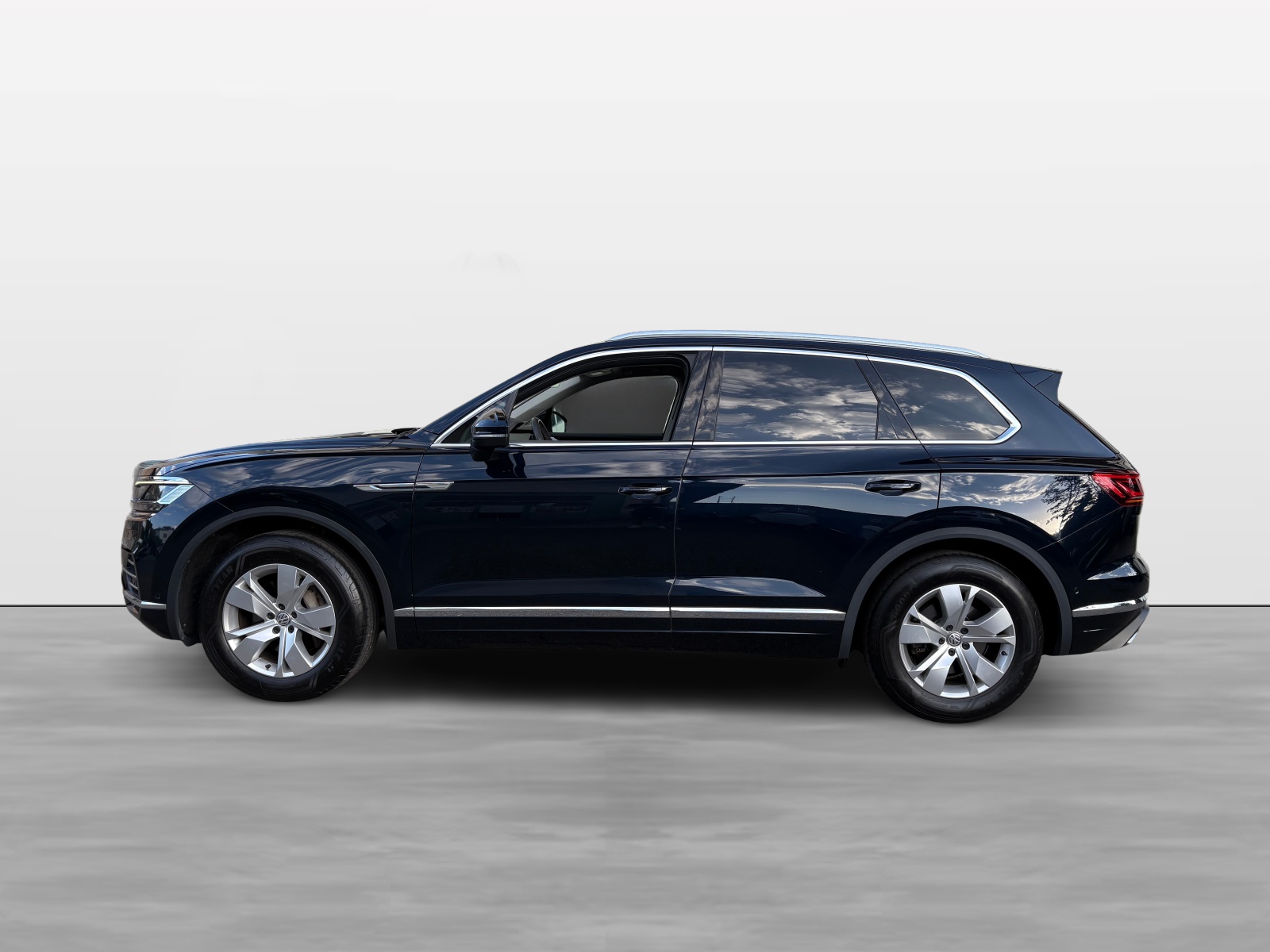 VW Touareg 3.0 TDI Atmosphere Tiptronic 3.5T Anhängerkupplung-image-2