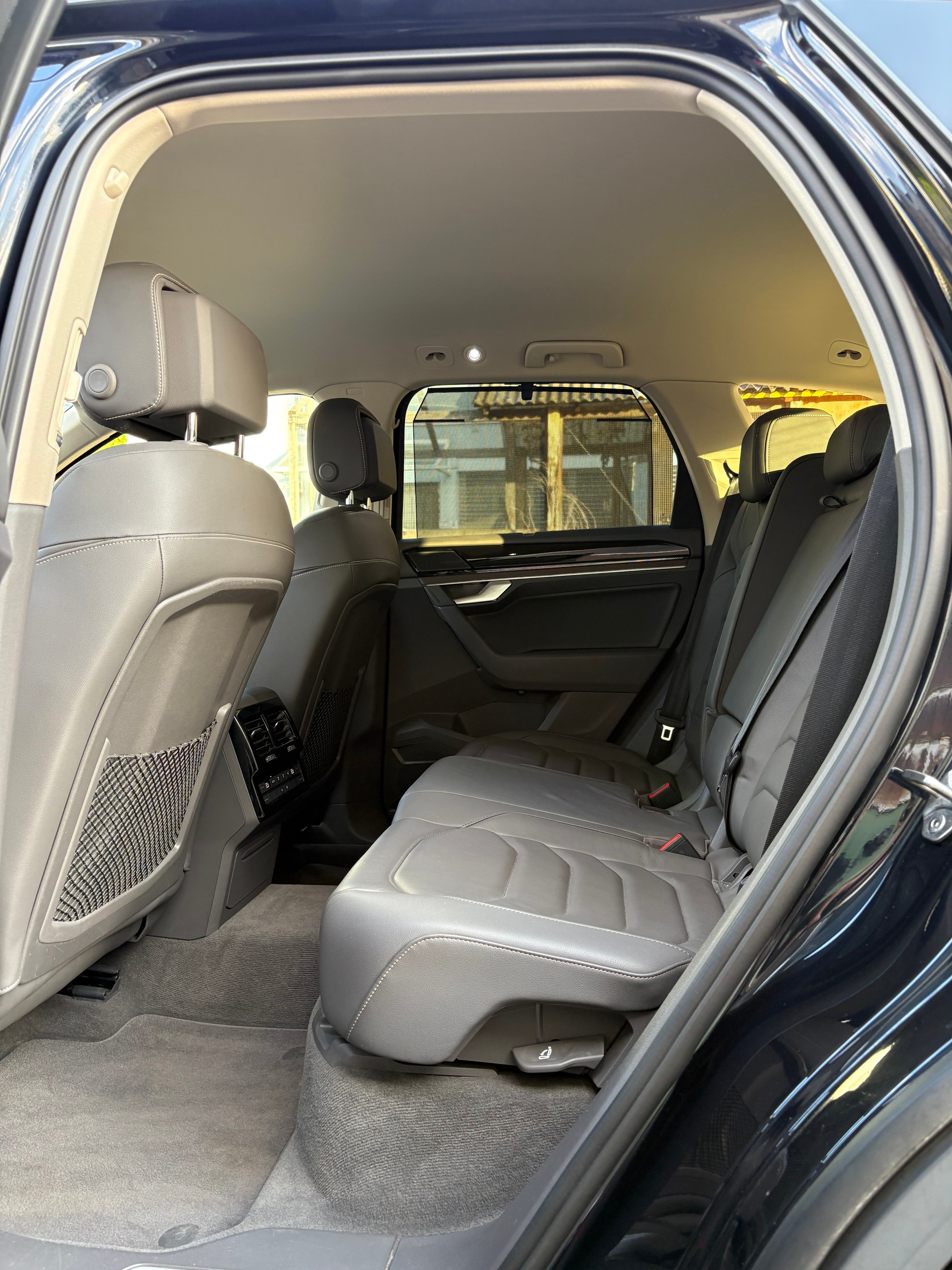 VW Touareg 3.0 TDI Atmosphere Tiptronic 3.5T Anhängerkupplung-image-6