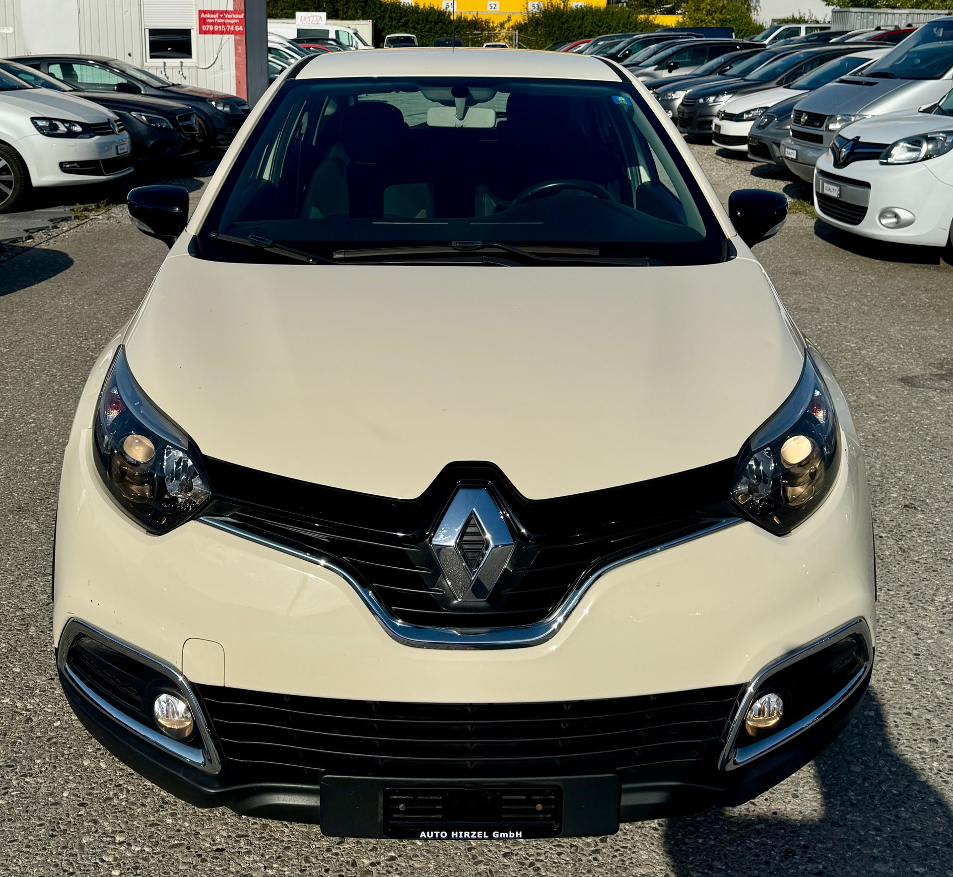 RENAULT Captur 0.9 12V Dynamique (Klima * Alufelgen *Radio mit Multimedia * Sensoren * Multilenkrad * BO6)-image-2