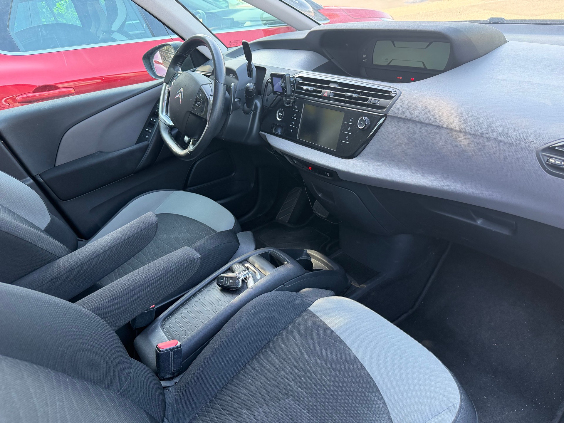 CITROEN C4 Picasso 1.6 e-HDi Attraction ETG6-image-6