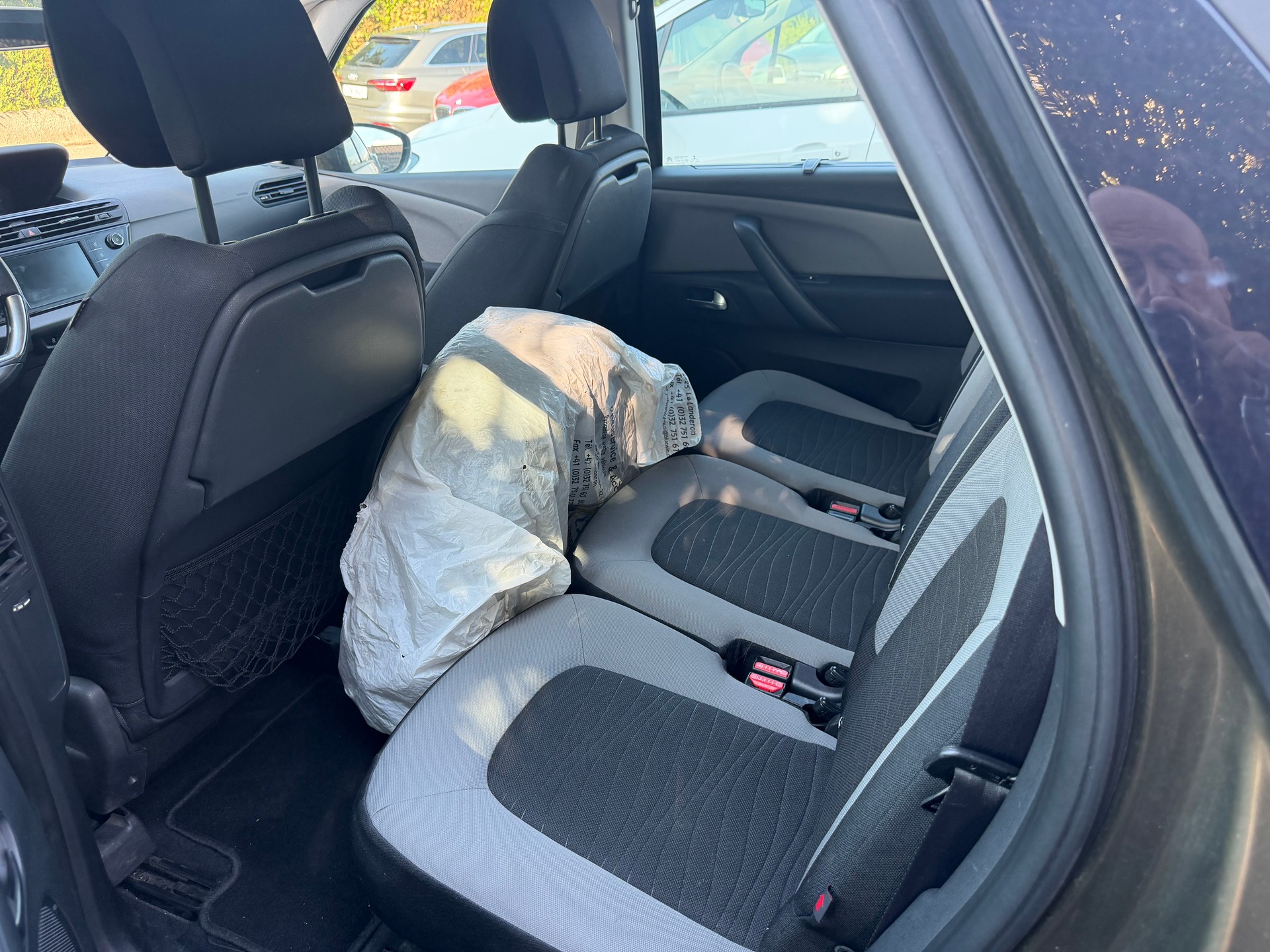 CITROEN C4 Picasso 1.6 e-HDi Attraction ETG6-image-7