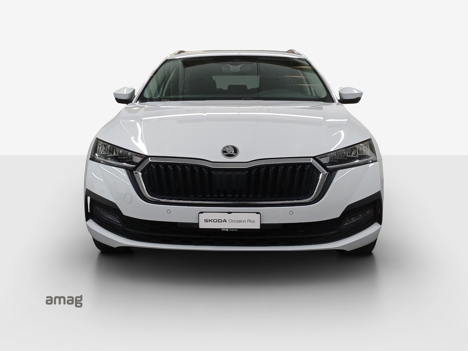 SKODA Octavia Combi 2.0 TSI Ambition DSG 4x4-image-6