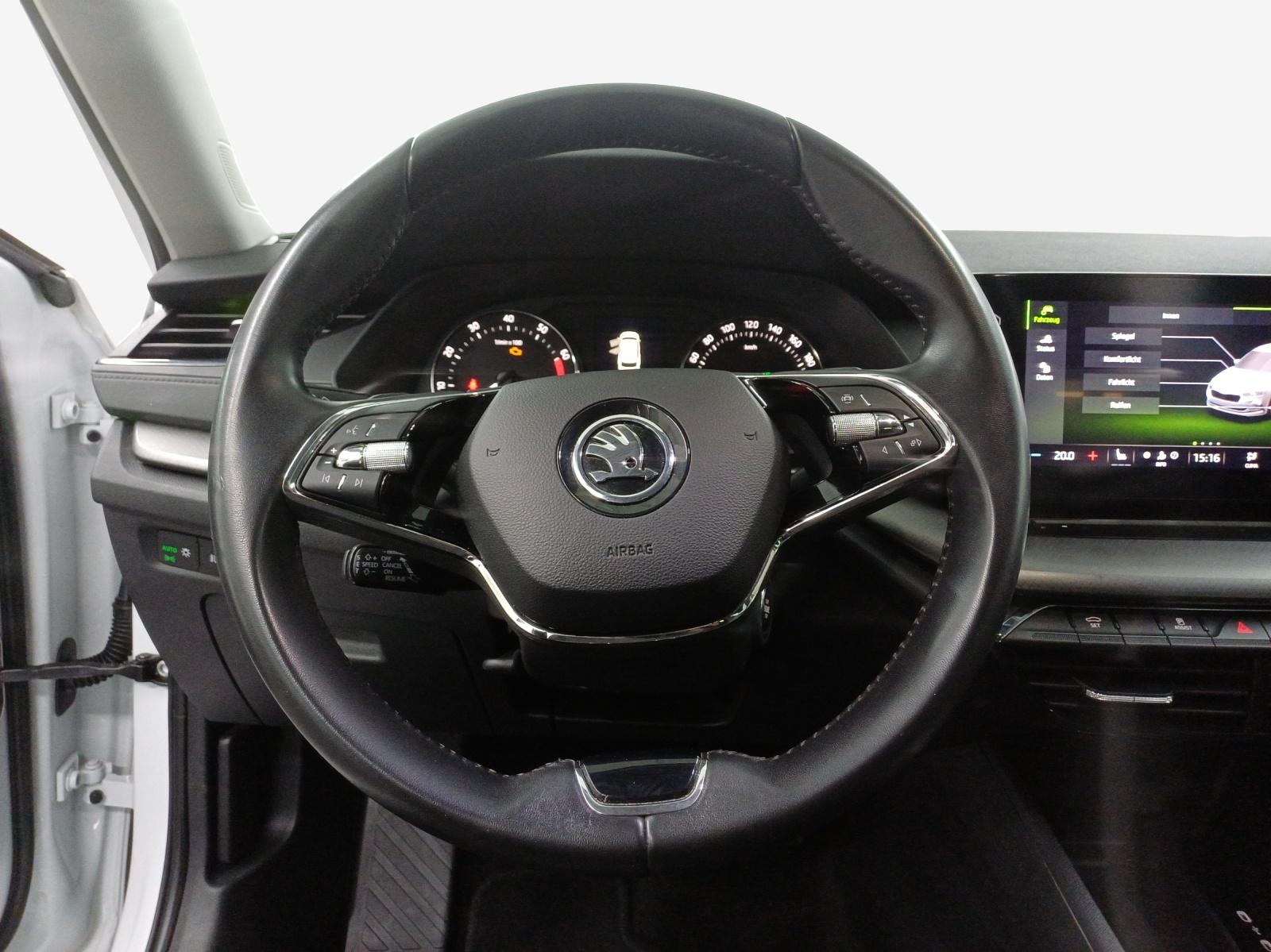 SKODA Octavia Combi 2.0 TSI Ambition DSG 4x4-image-9