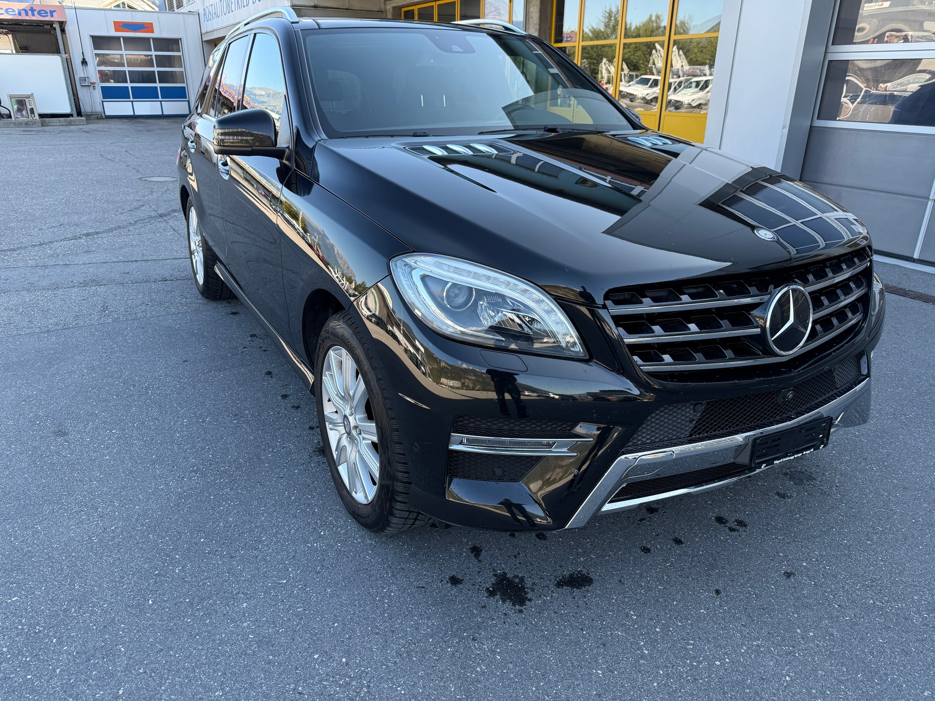 MERCEDES-BENZ ML 400 4Matic 7G-Tronic-image-1