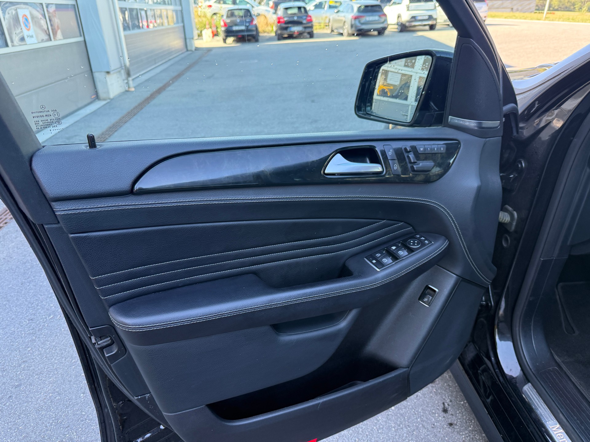 MERCEDES-BENZ ML 400 4Matic 7G-Tronic-image-11