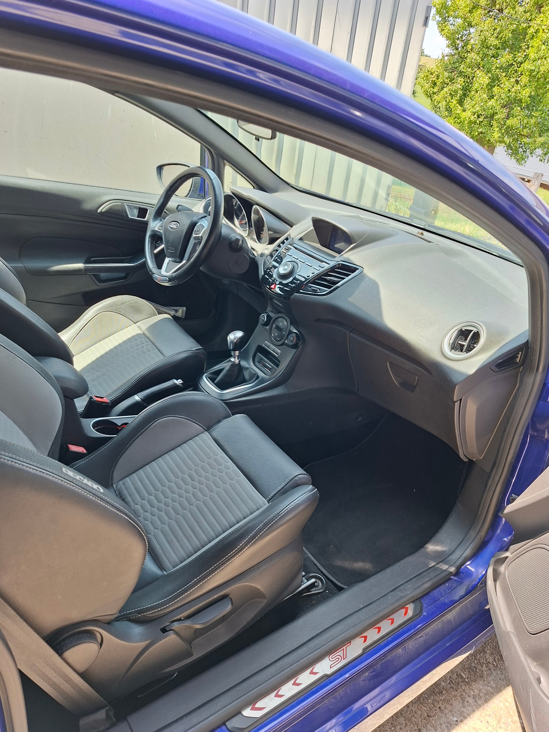 FORD 1.6 EcoB ST-2-image-3