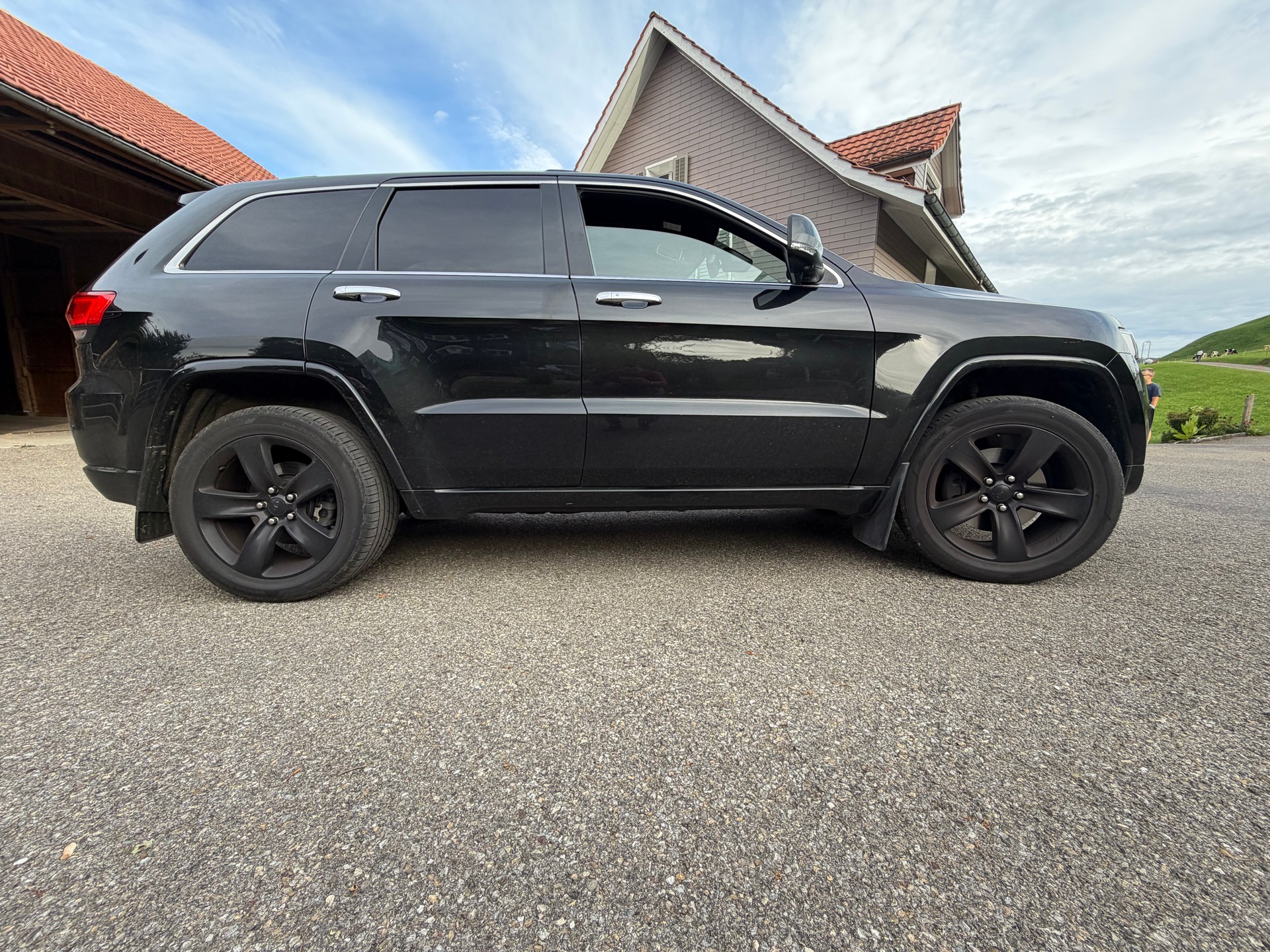 JEEP Grand Cherokee 3.0 CRD Overland Automatic-image-3