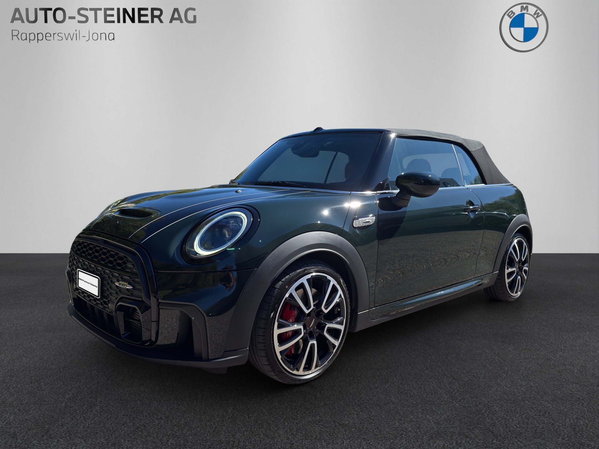 MINI Cabrio John Cooper Works-image-0