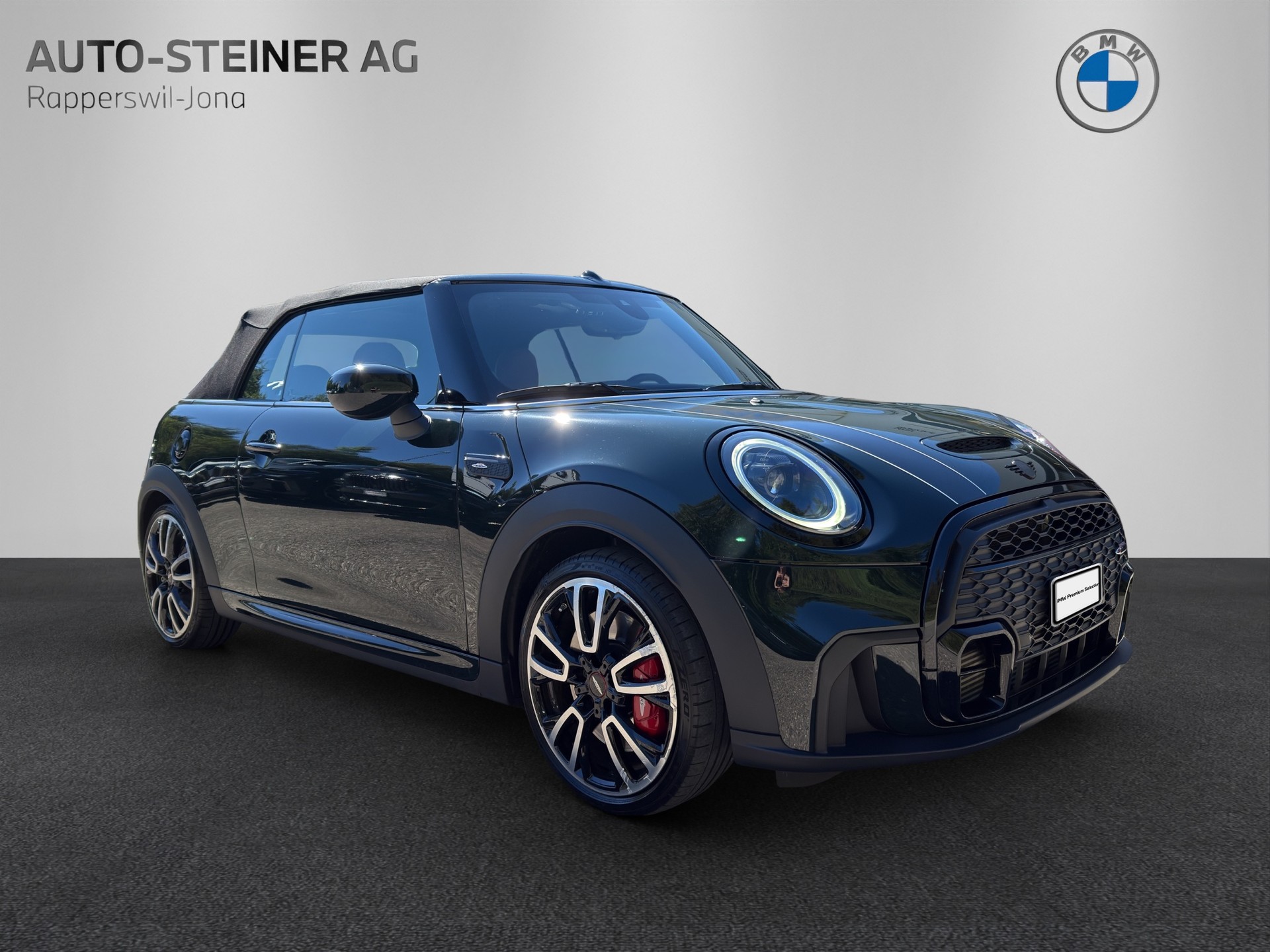 MINI Cabrio John Cooper Works-image-6