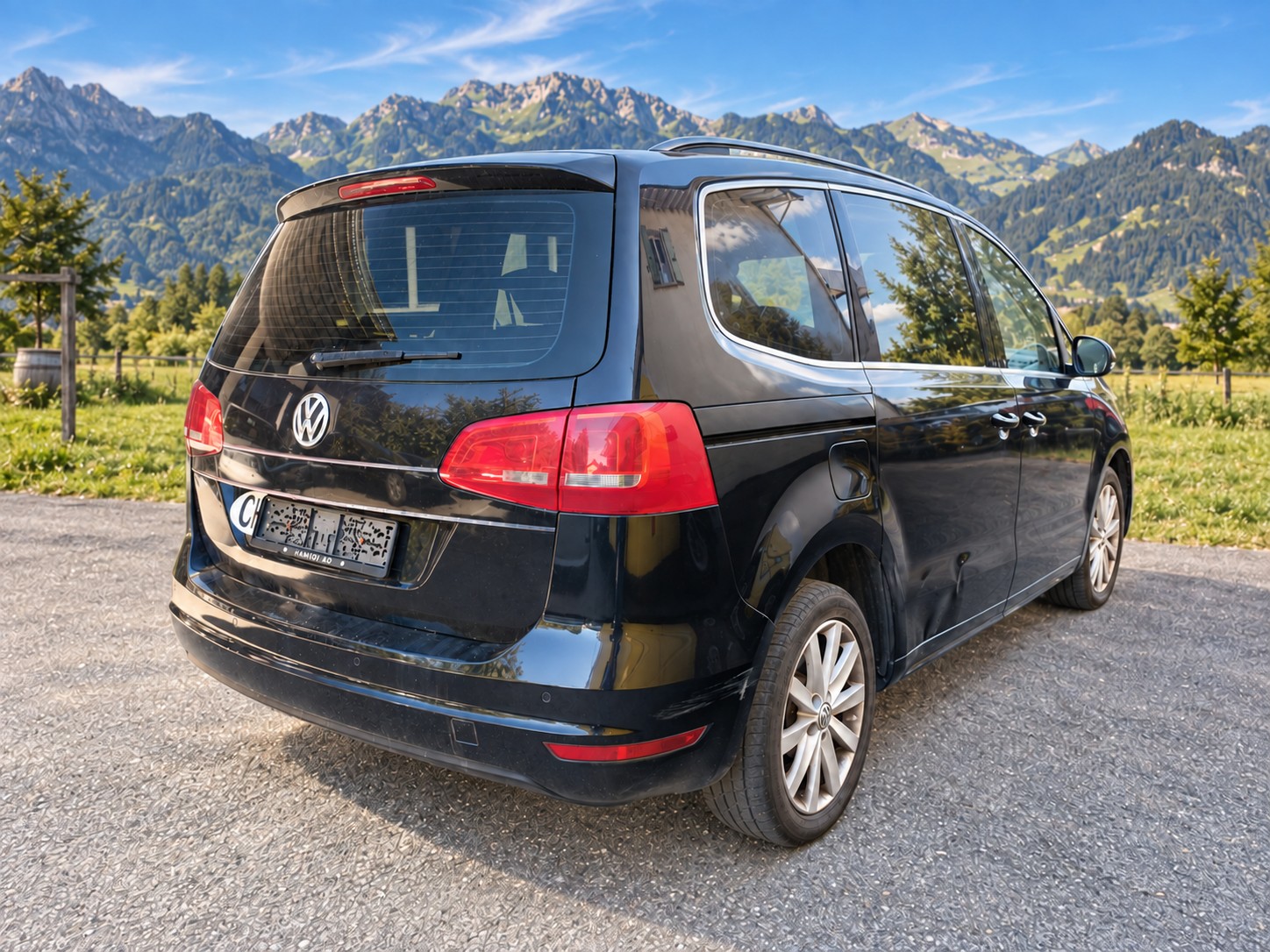 VW Sharan 2.0 TDI BMT Comfortline DSG-image-3
