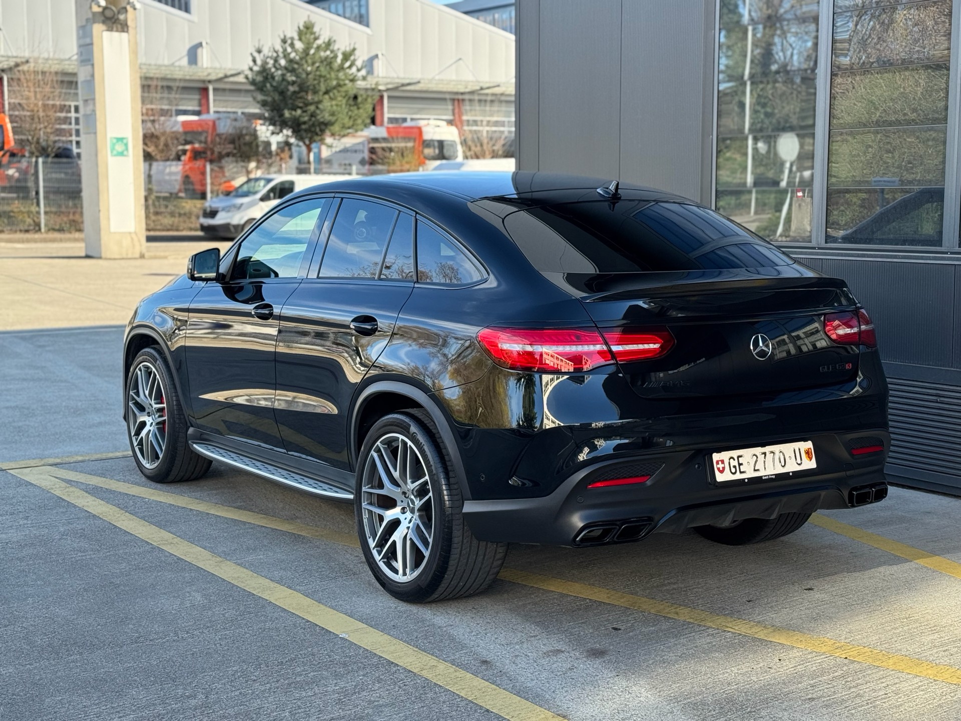 MERCEDES-BENZ GLE Coupé 63 S AMG 4Matic Speedshift-image-4