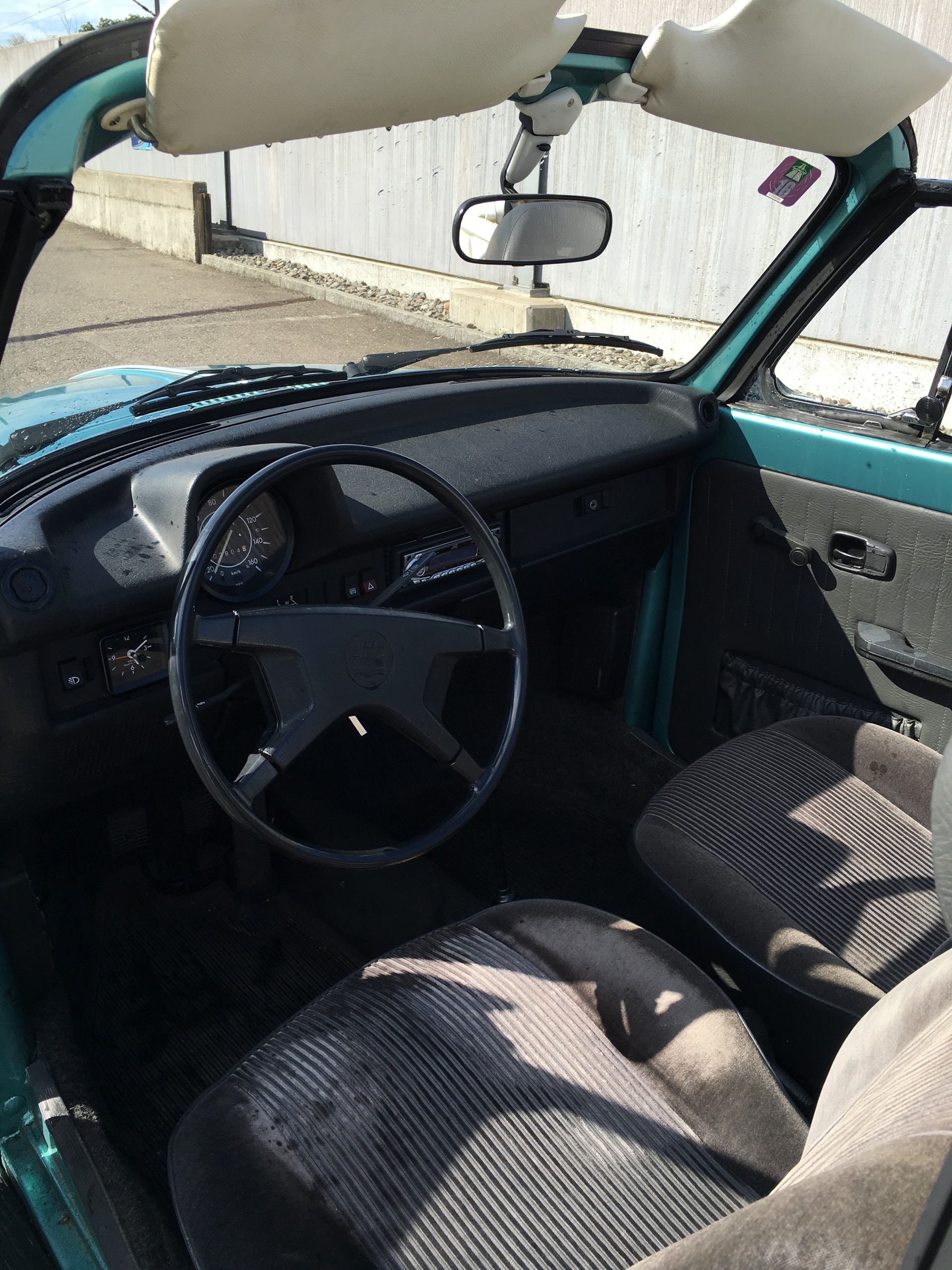VW 15-1303-image-4