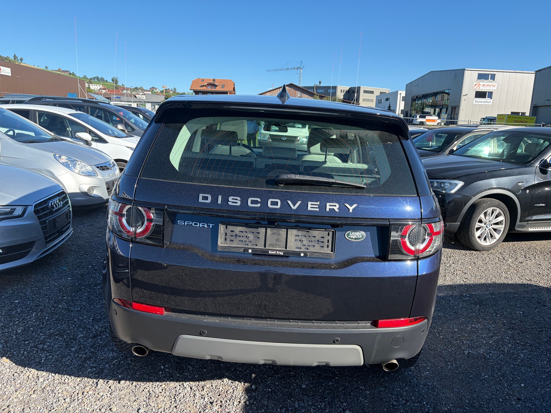 LAND ROVER Discovery Sport 2.0 TD4 SE AT9-image-4