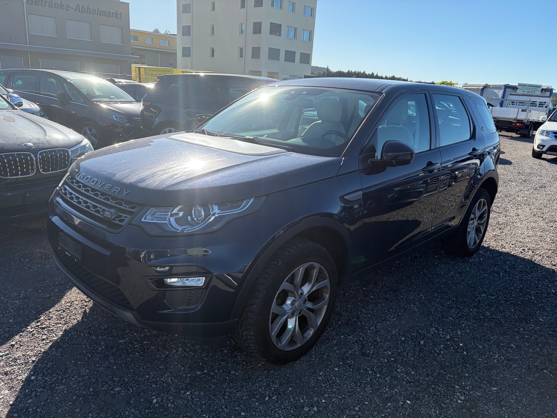 LAND ROVER Discovery Sport 2.0 TD4 SE AT9-image-1