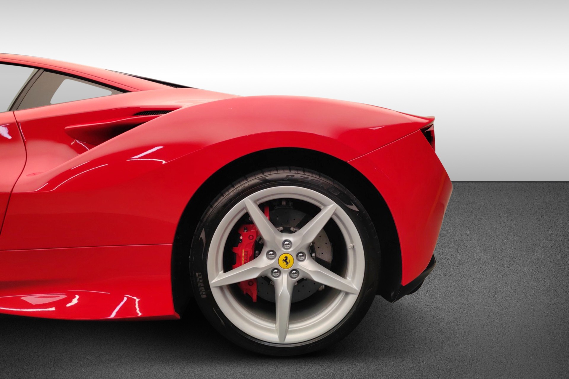 FERRARI F8 Tributo-image-9
