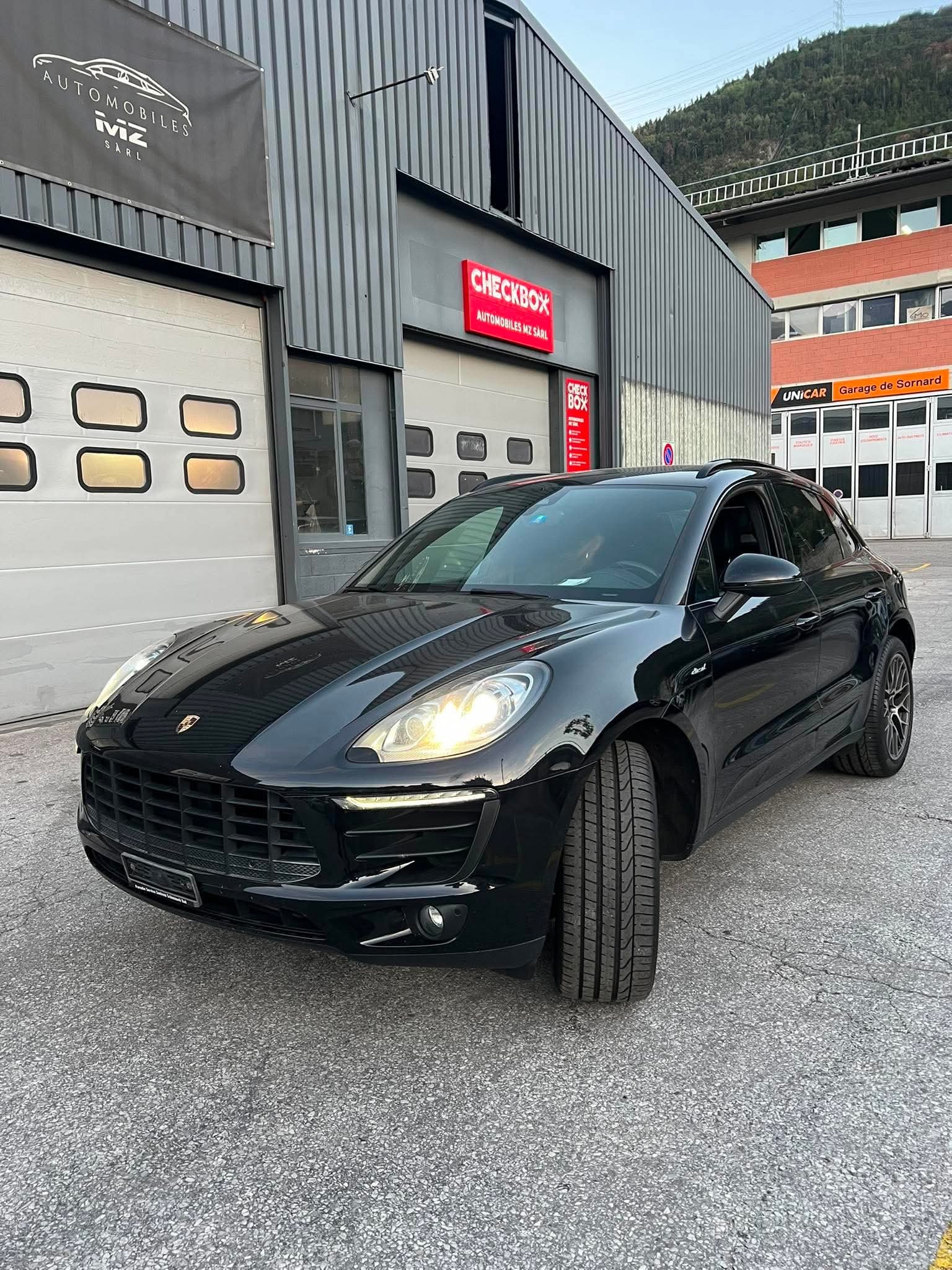 PORSCHE Macan S Diesel PDK-image-3