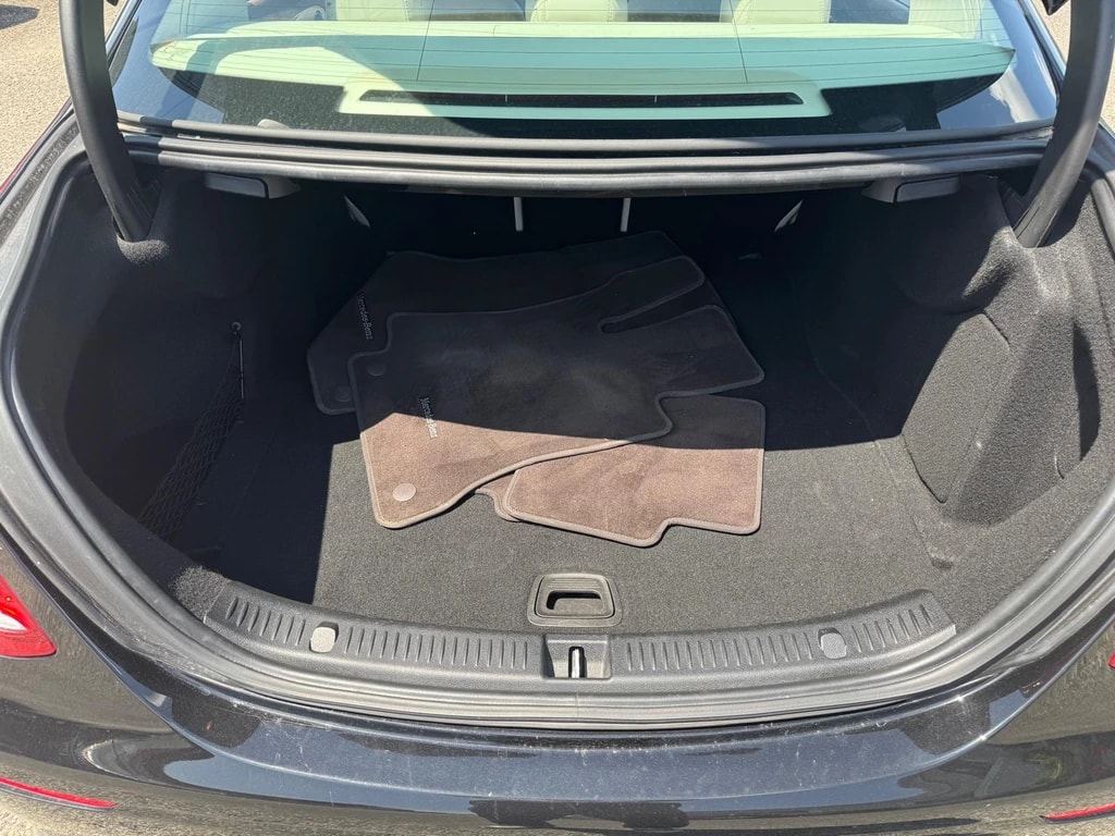 MERCEDES-BENZ E 200 d Exclusive 9G-Tronic-image-10