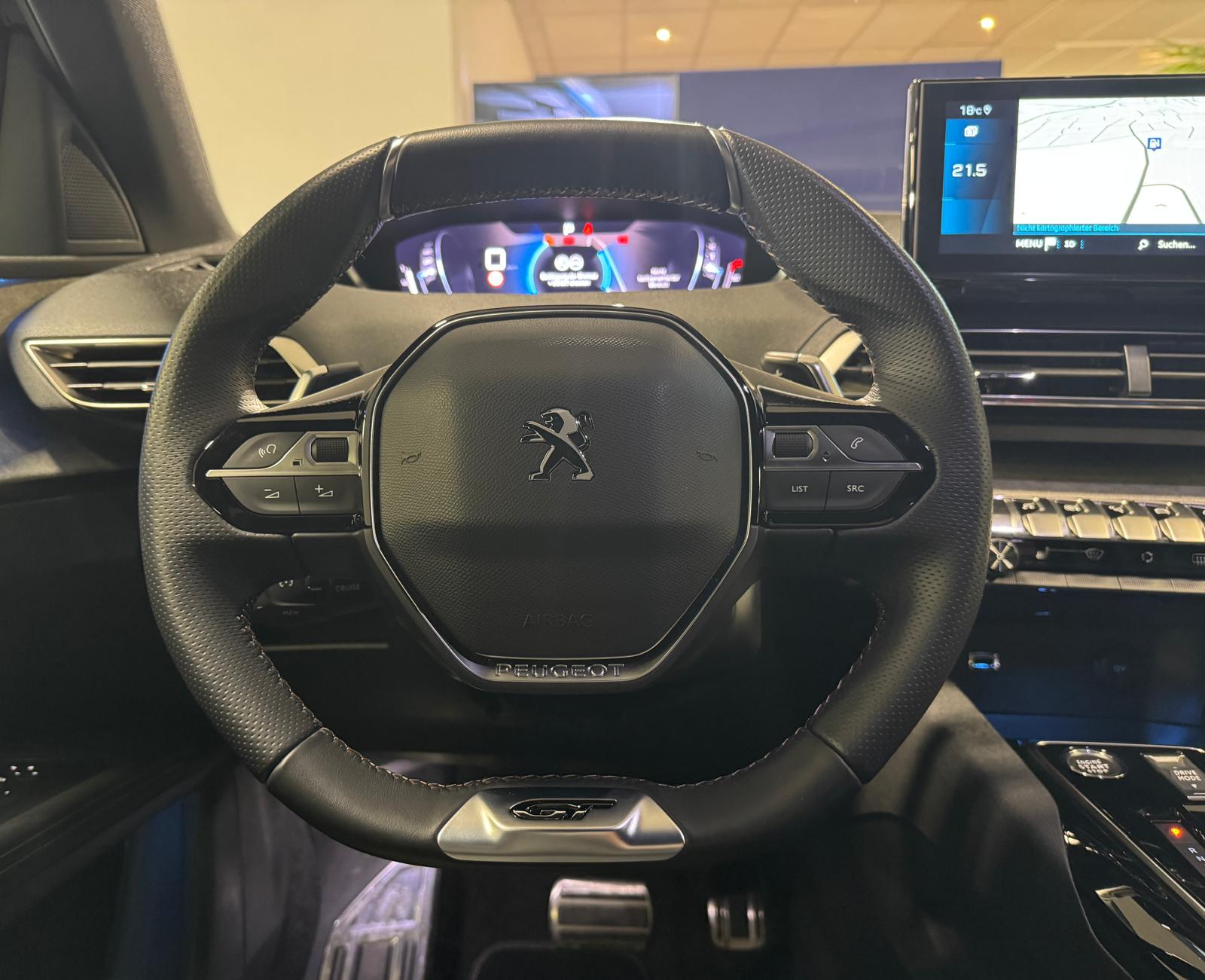 PEUGEOT 3008 1.2 PureTech GT-image-9