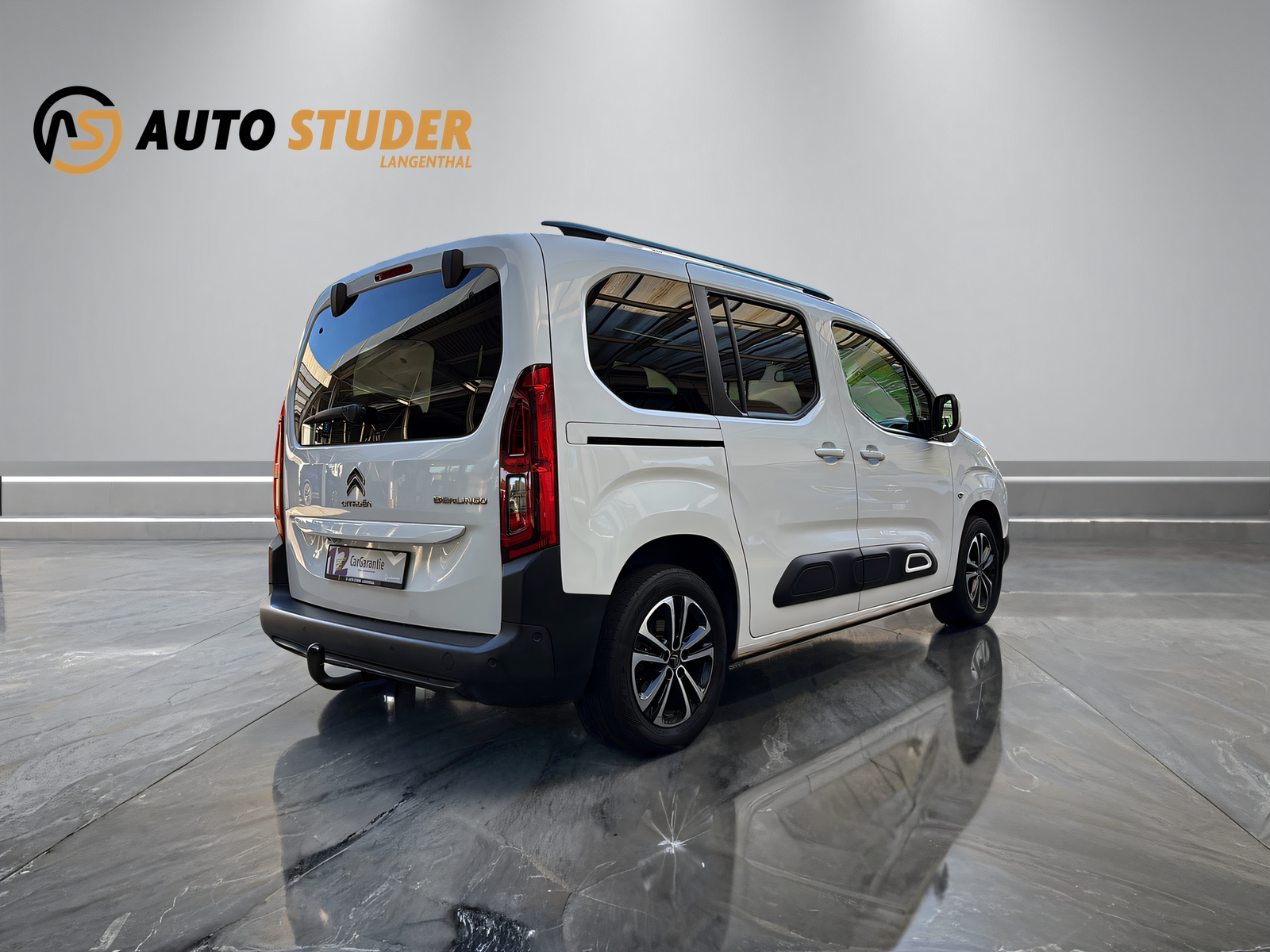 CITROEN Berlingo 1.5 BlueHDi 130 Shine-image-11
