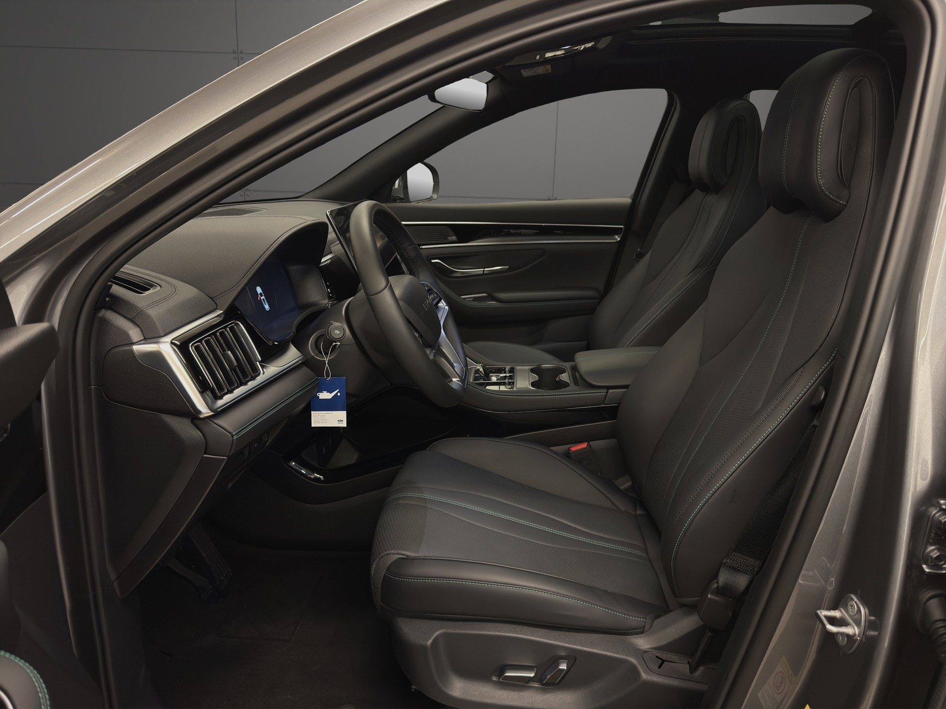 BYD Seal U DM-i Design AWD-image-5