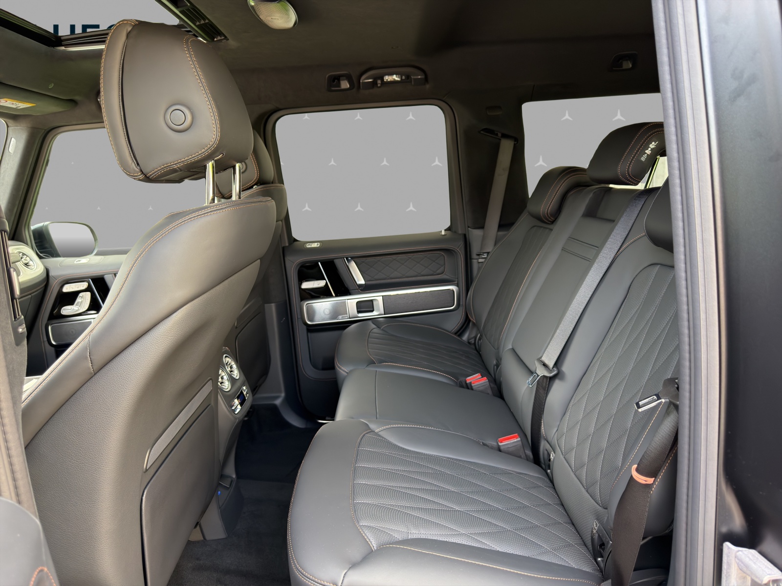 MERCEDES-BENZ G 63 AMG 9G-Tronic-image-12